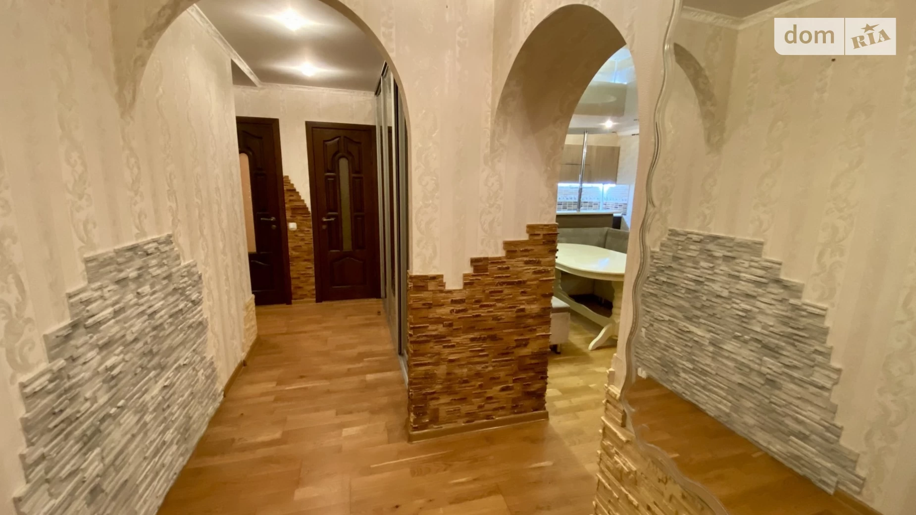 Продается 3-комнатная квартира 106 кв. м в Виннице, ул. Николаевская - фото 2