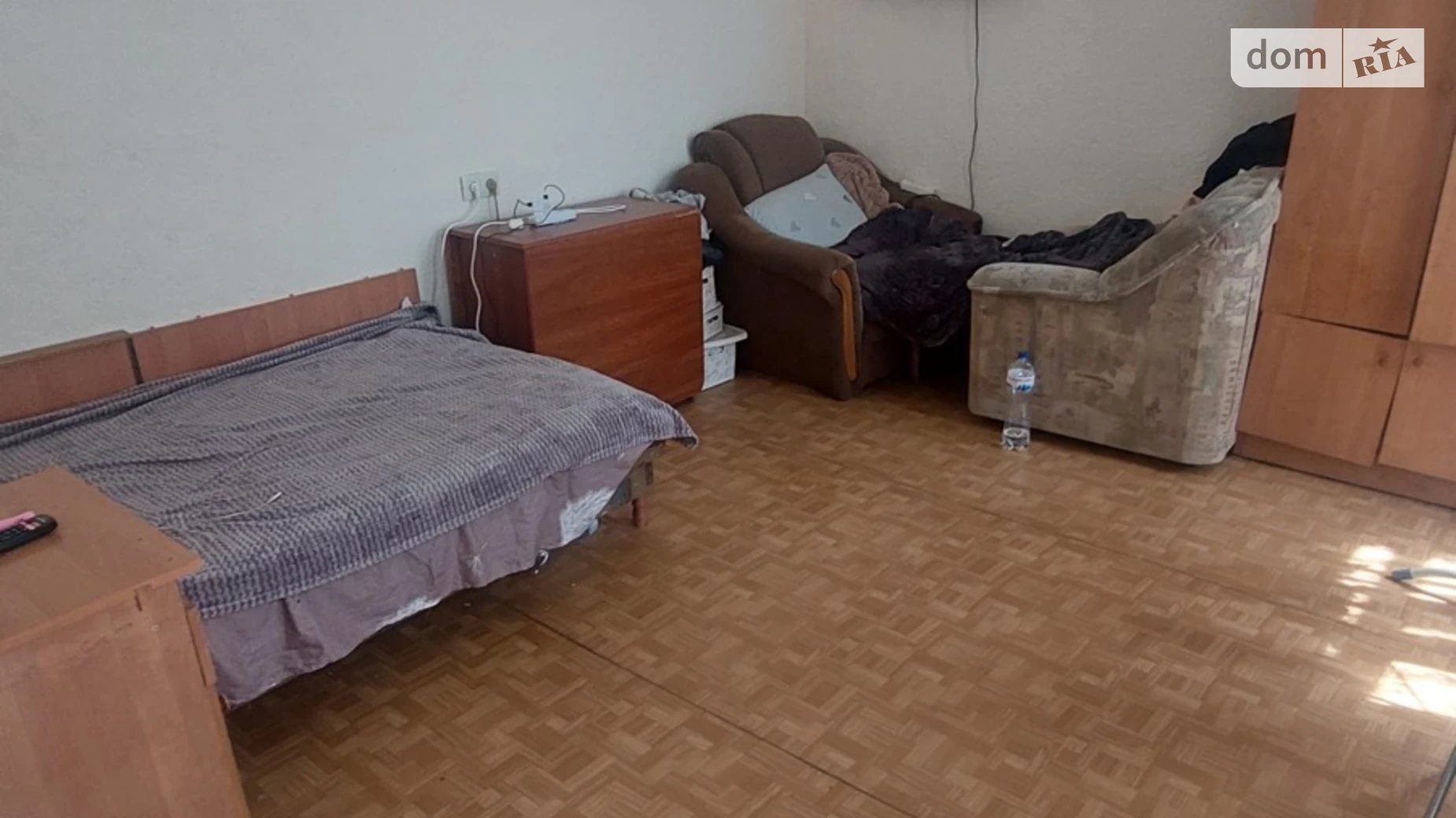 Продается 2-комнатная квартира 42 кв. м в Одессе, ул. Генерала Ватутина, 3