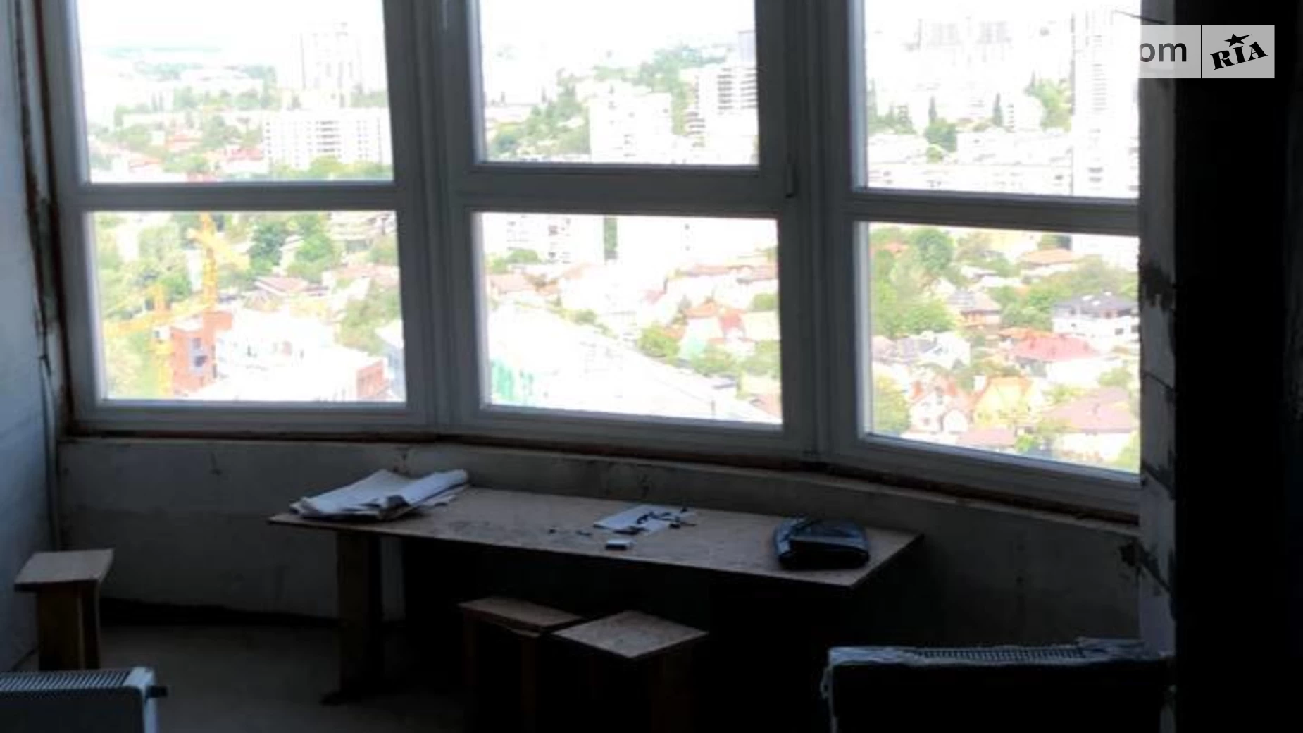 Продается 4-комнатная квартира 185 кв. м в Одессе, ул. Новобереговая, 12А