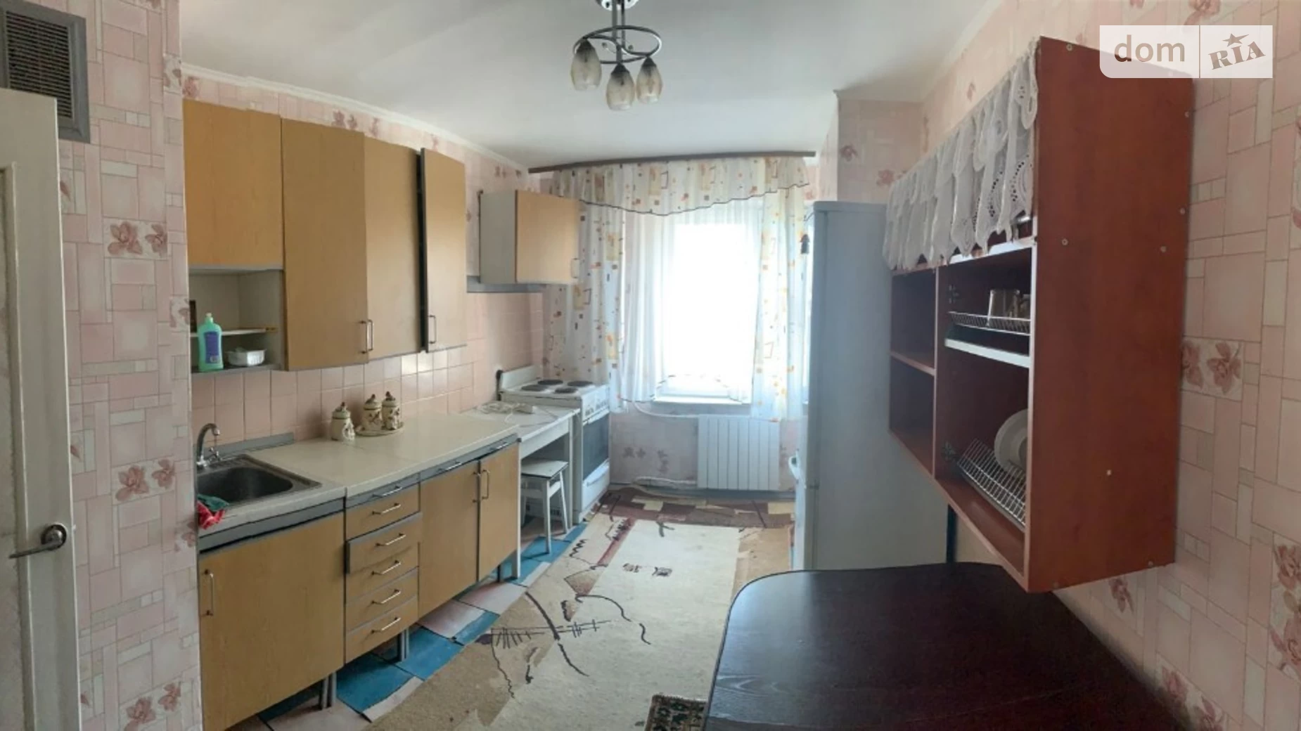 Продается 2-комнатная квартира 53 кв. м в Киеве, ул. Юрия Ильенко, 7