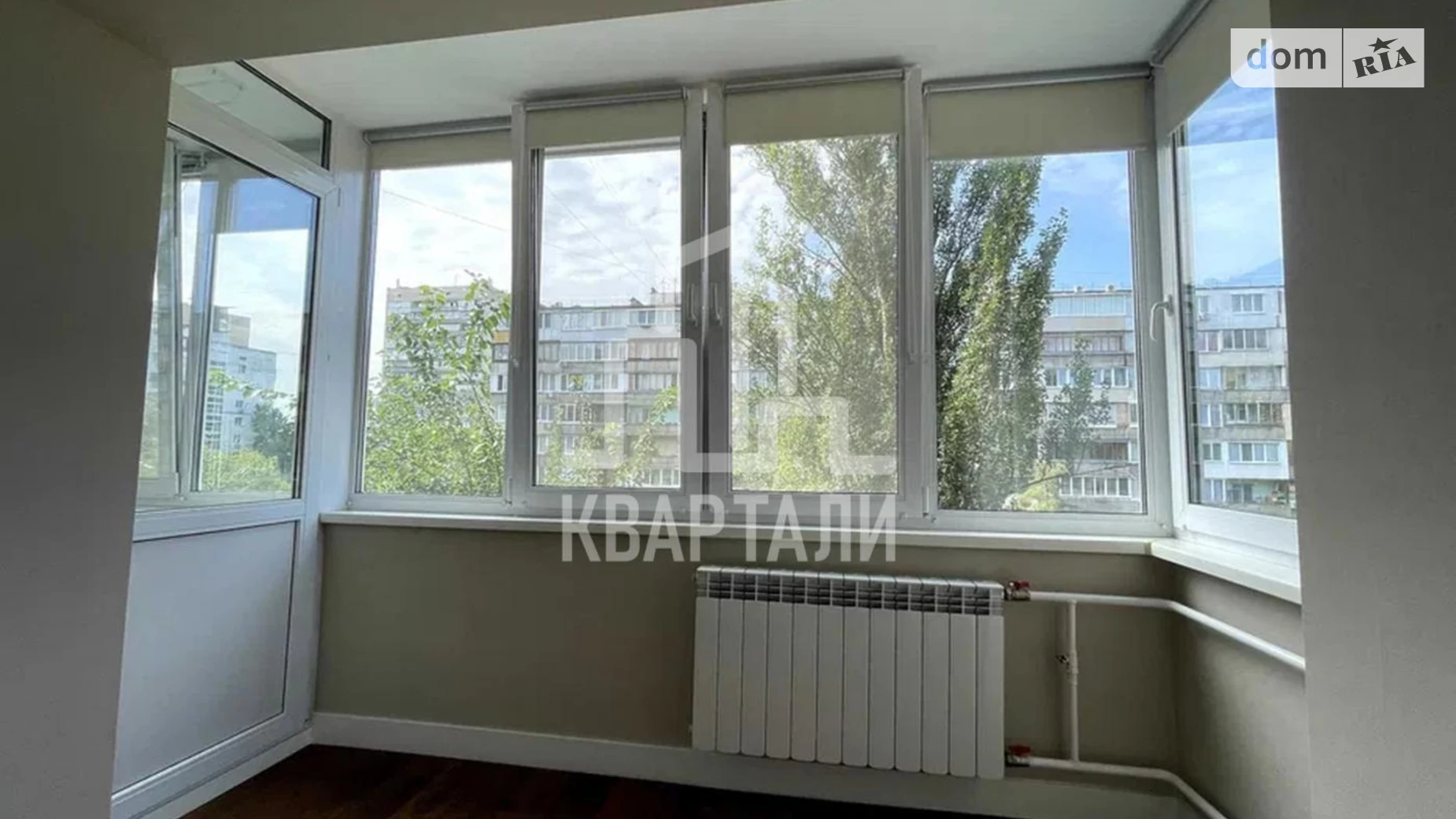 Продается 2-комнатная квартира 46 кв. м в Киеве, бул. Русановский, 5