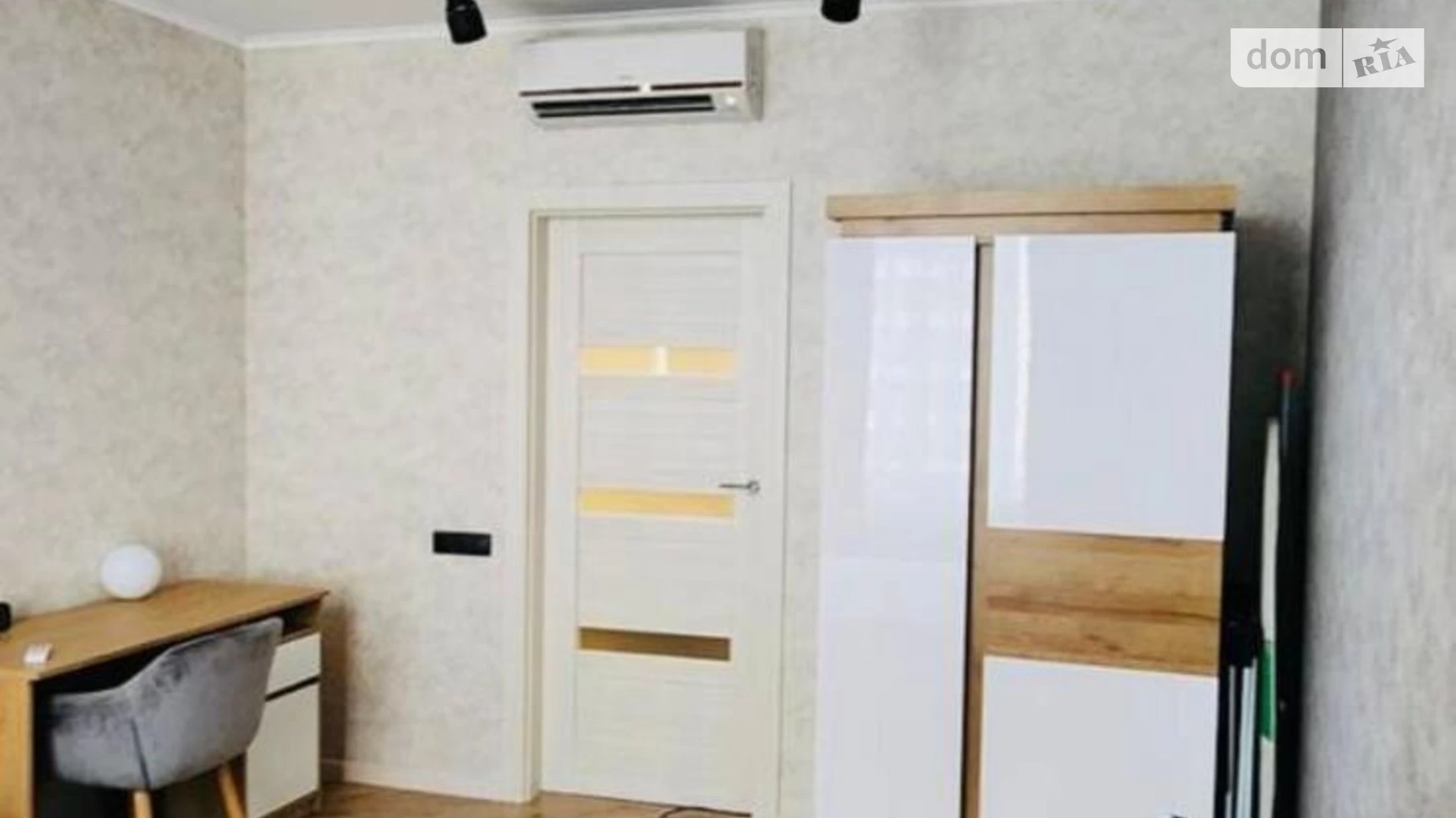 Продается 2-комнатная квартира 60 кв. м в Одессе, ул. Каманина, 16А/2 - фото 4