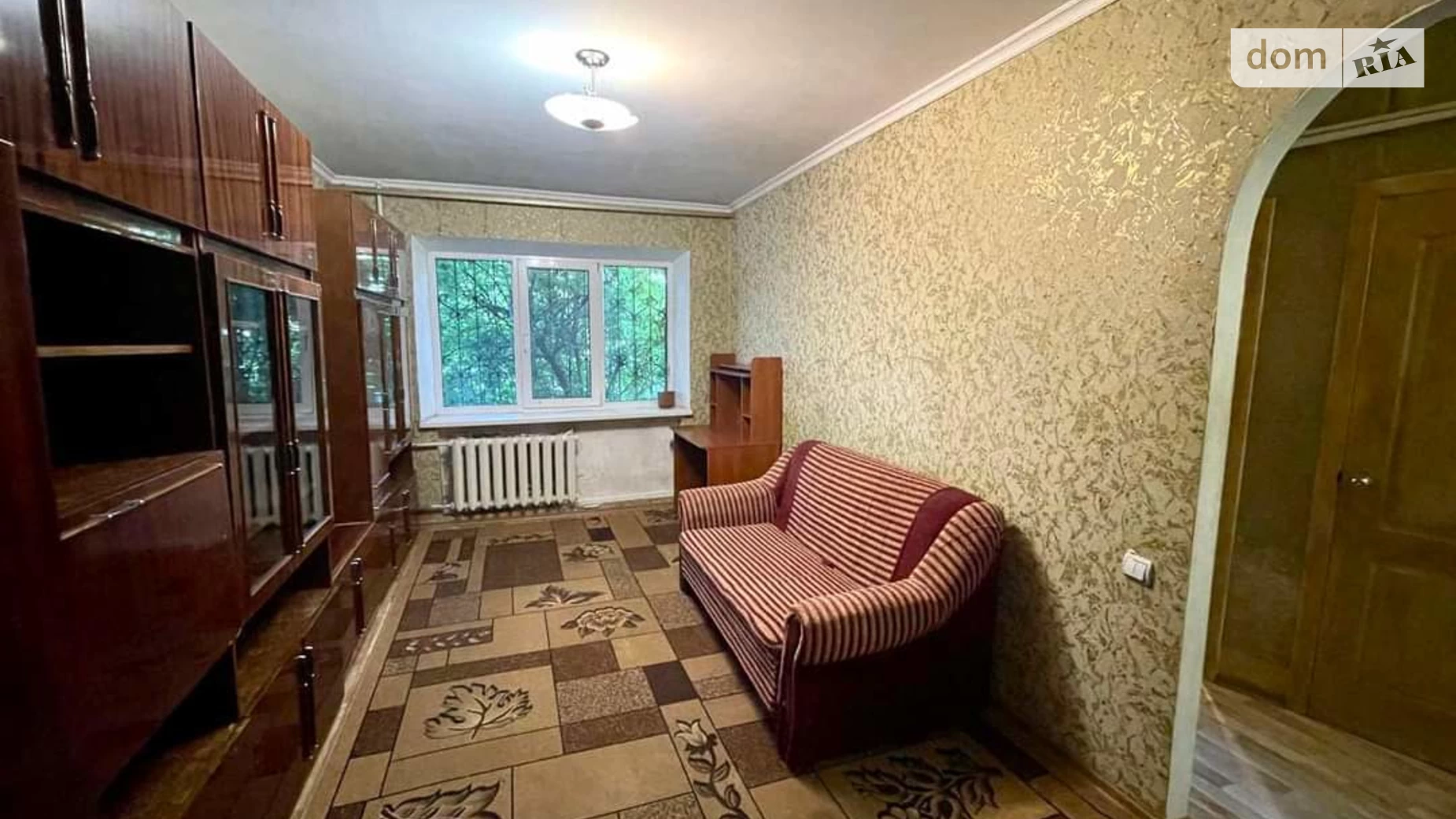 Продается 1-комнатная квартира 30 кв. м в Конотопе, ул. Депутатская, 12