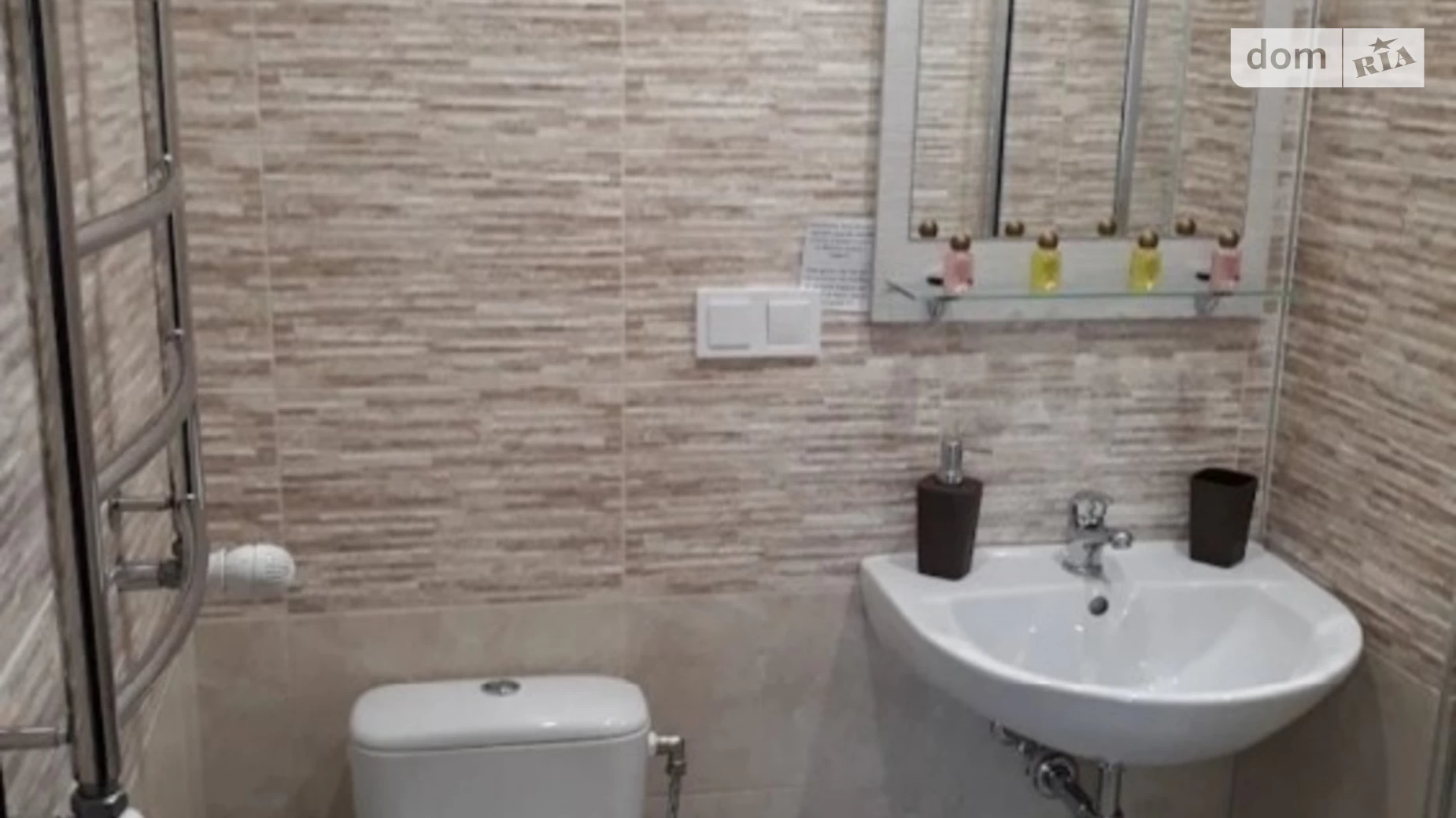 Продается объект сферы услуг 210 кв. м в 3-этажном здании, цена: 440000 $ - фото 4
