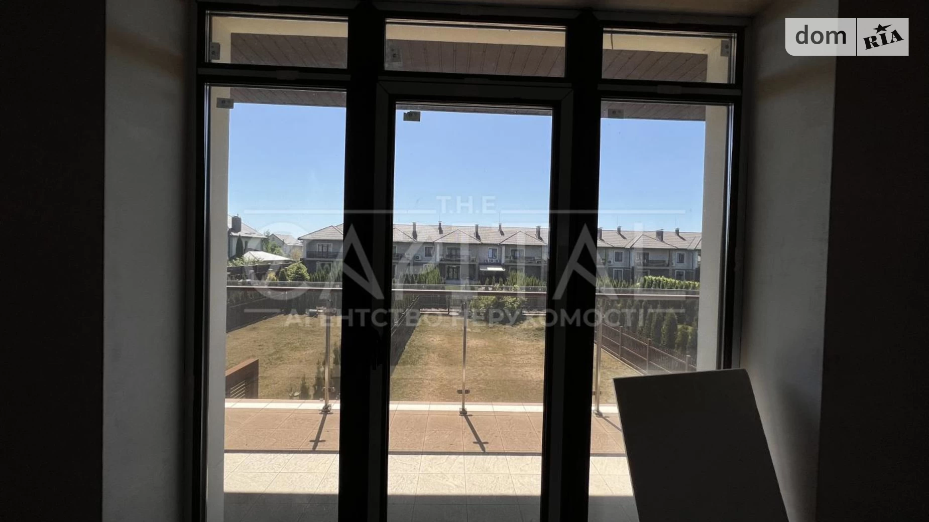 Продается дом на 2 этажа 221 кв. м с садом, цена: 260000 $ - фото 2