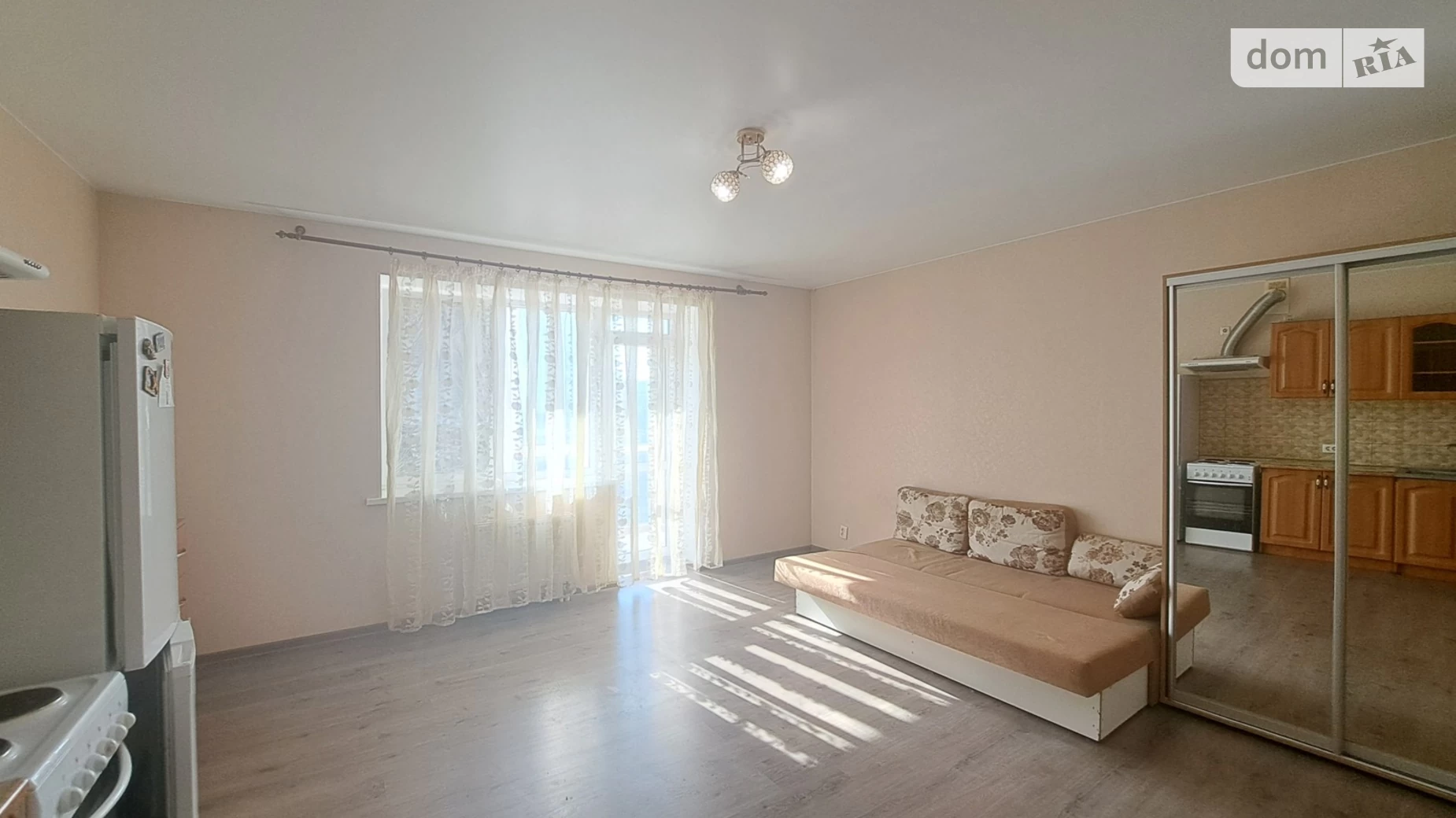 Продается 1-комнатная квартира 39 кв. м в Николаеве, ул. Лазурная - фото 2