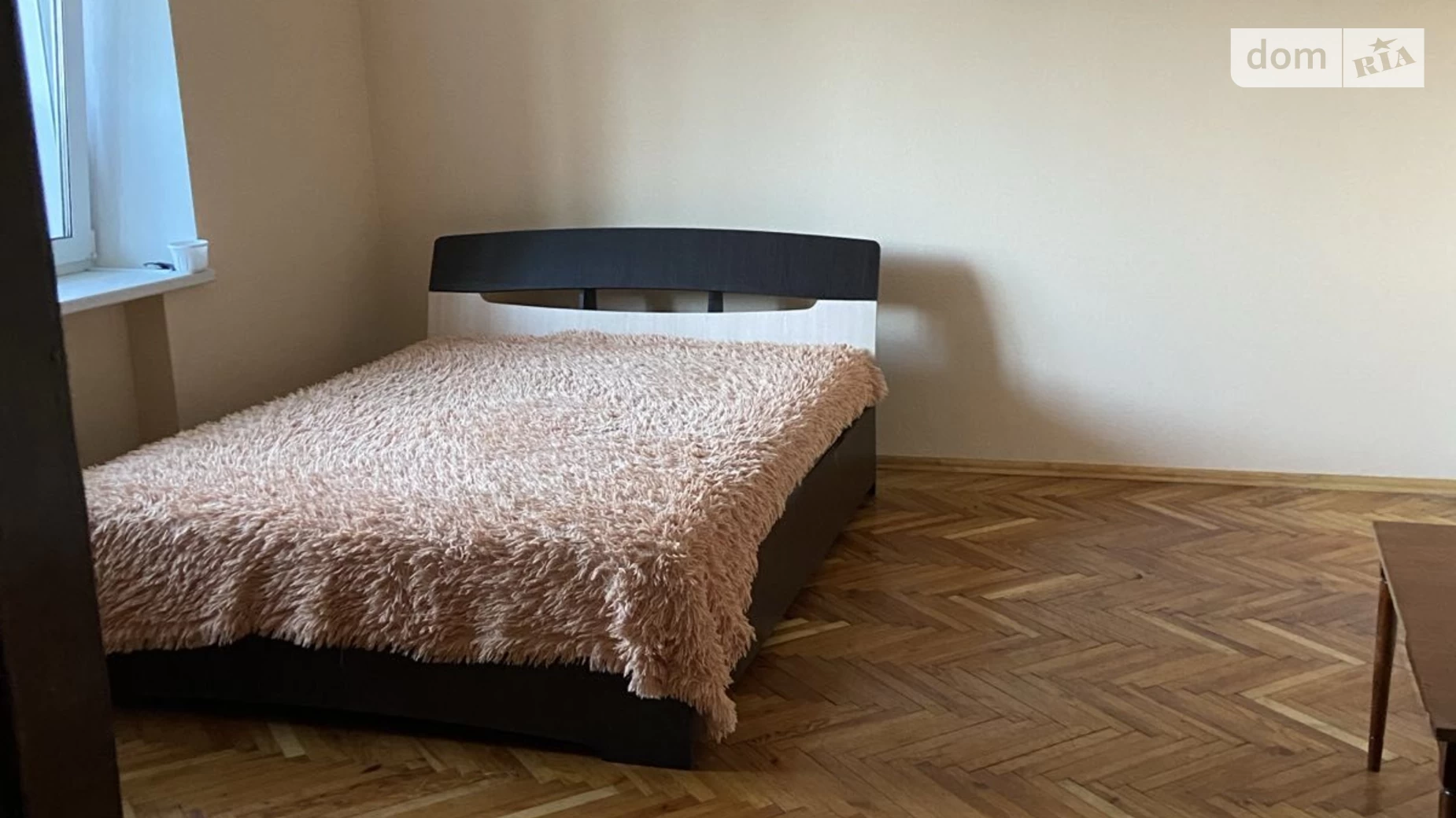 Продается 3-комнатная квартира 67 кв. м в Ирпене, ул. Украинская