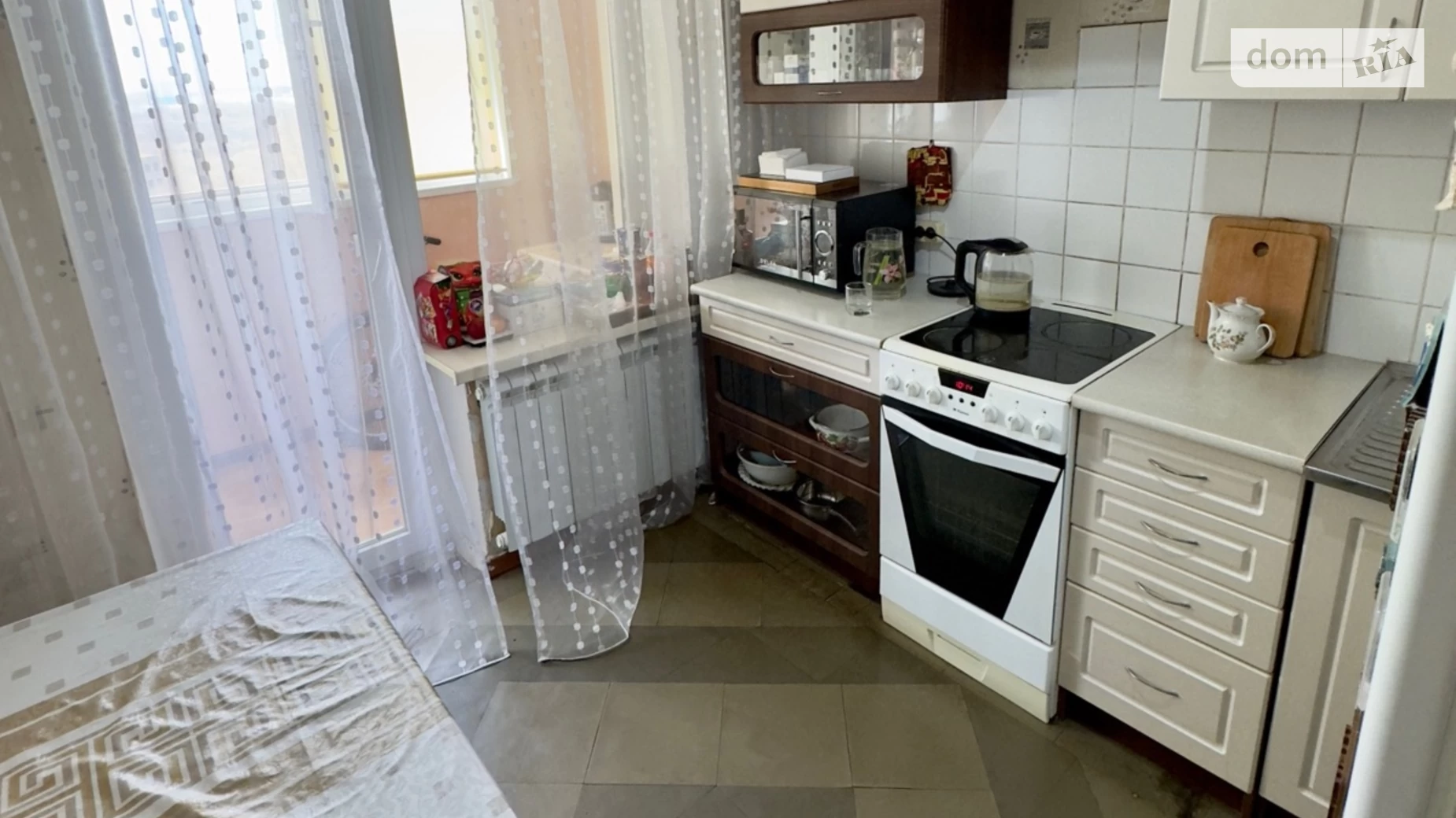 Продается 1-комнатная квартира 41 кв. м в Днепре, ул. Тополиная, 10 - фото 3