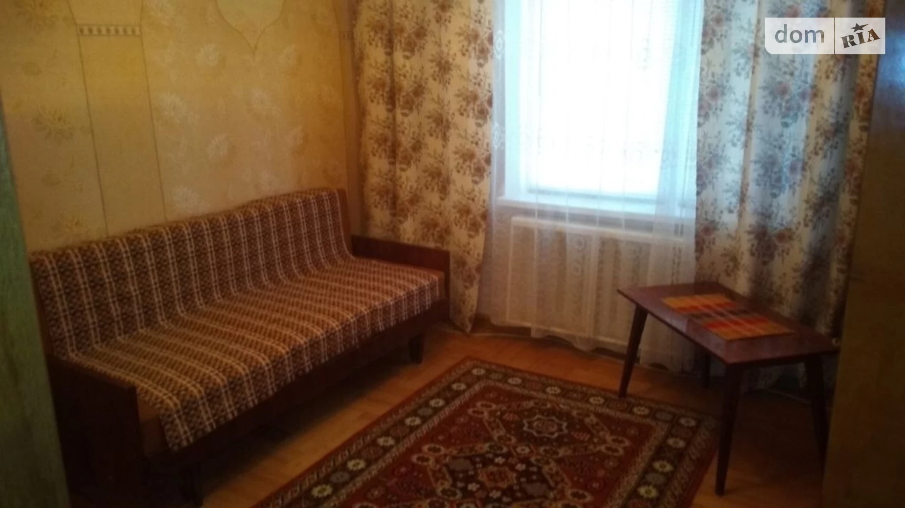 Продается 2-комнатная квартира 55 кв. м в Киеве, ул. Героев Днепра, 36А