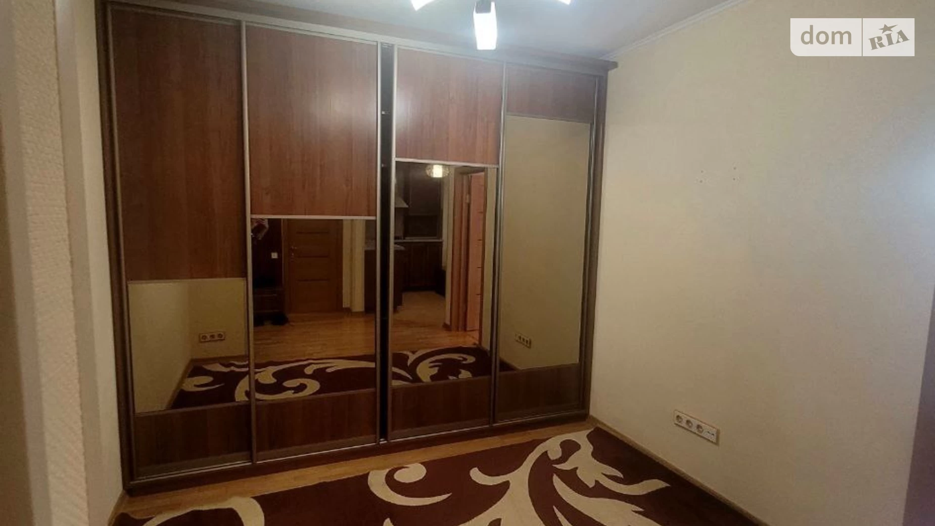 Продается 2-комнатная квартира 40 кв. м в Софиевской Борщаговке, ул. Леси Украинки, 19