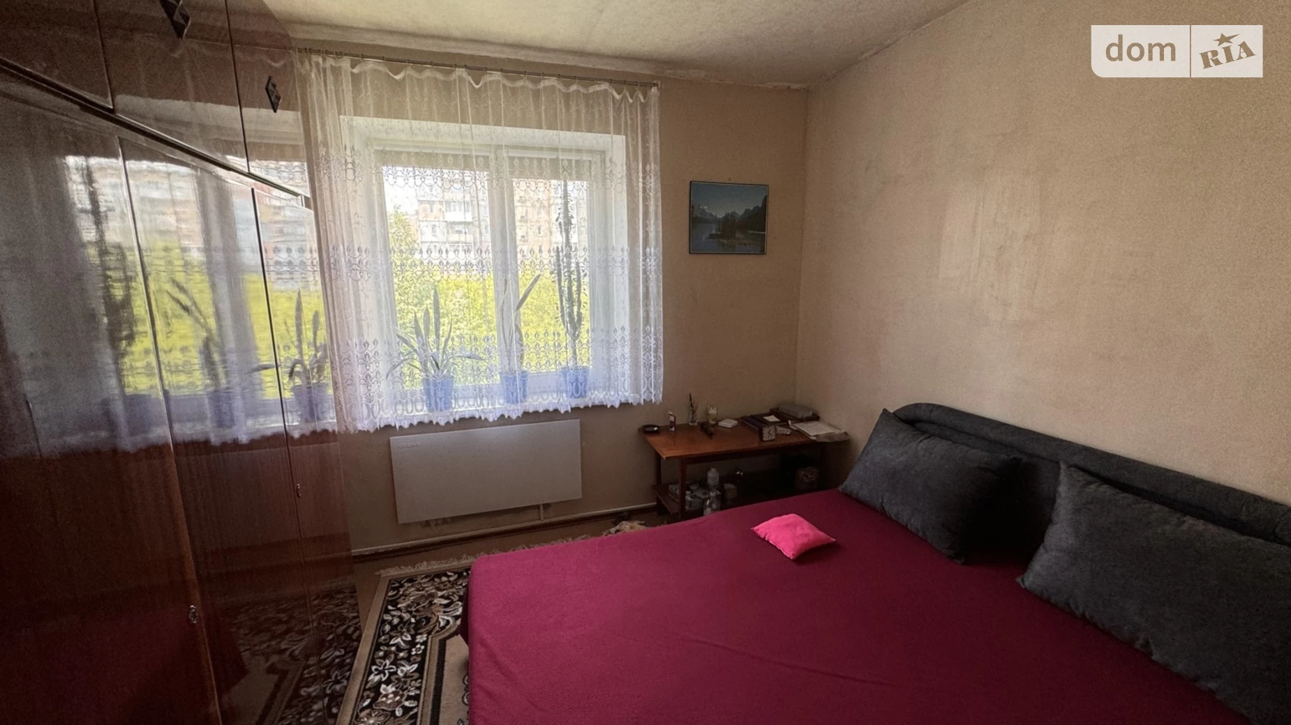 Продається 3-кімнатна квартира 65 кв. м у Кропивницькому