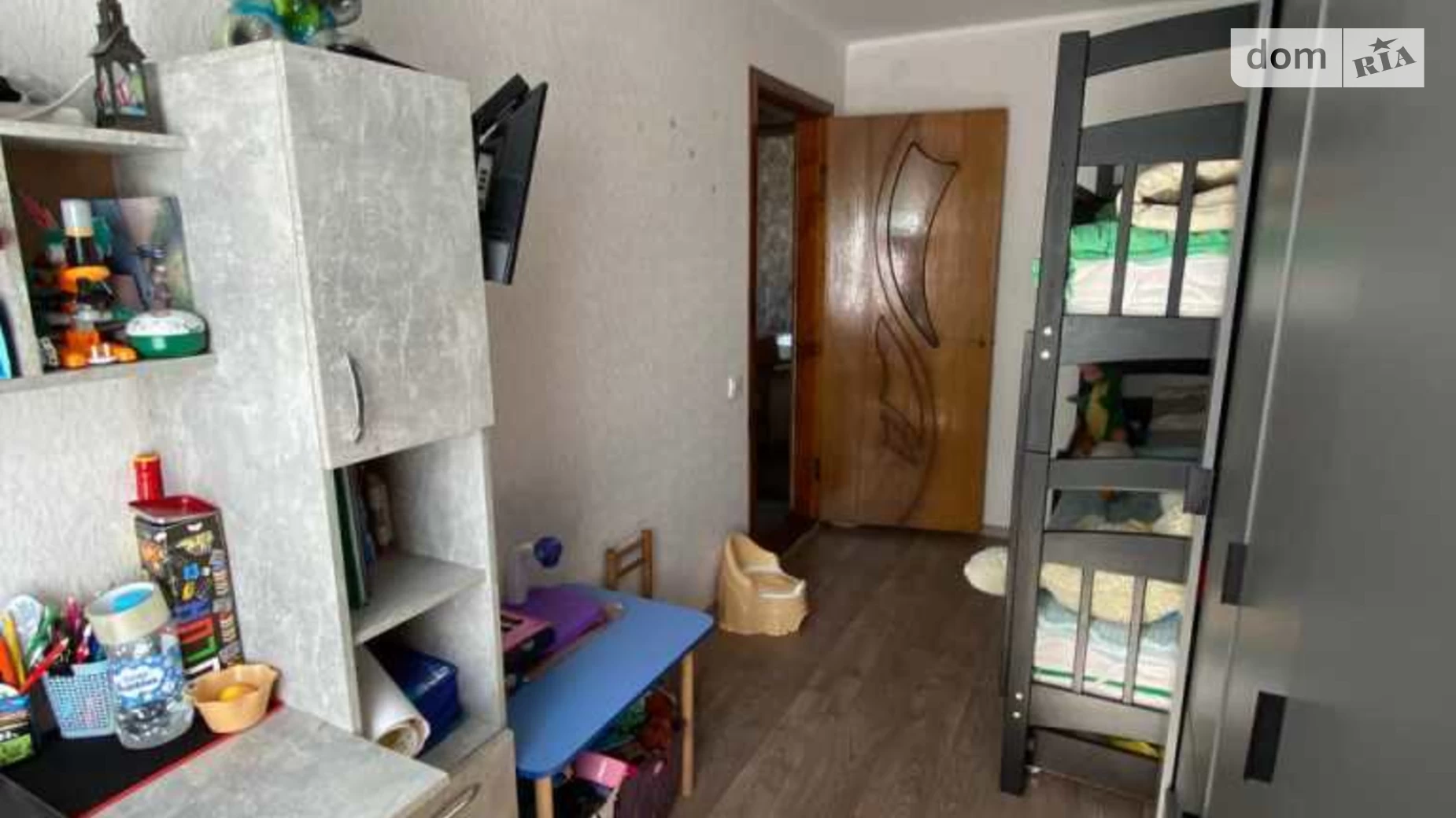 Продается 2-комнатная квартира 43 кв. м в Рассошенцах, ул. Шевченко
