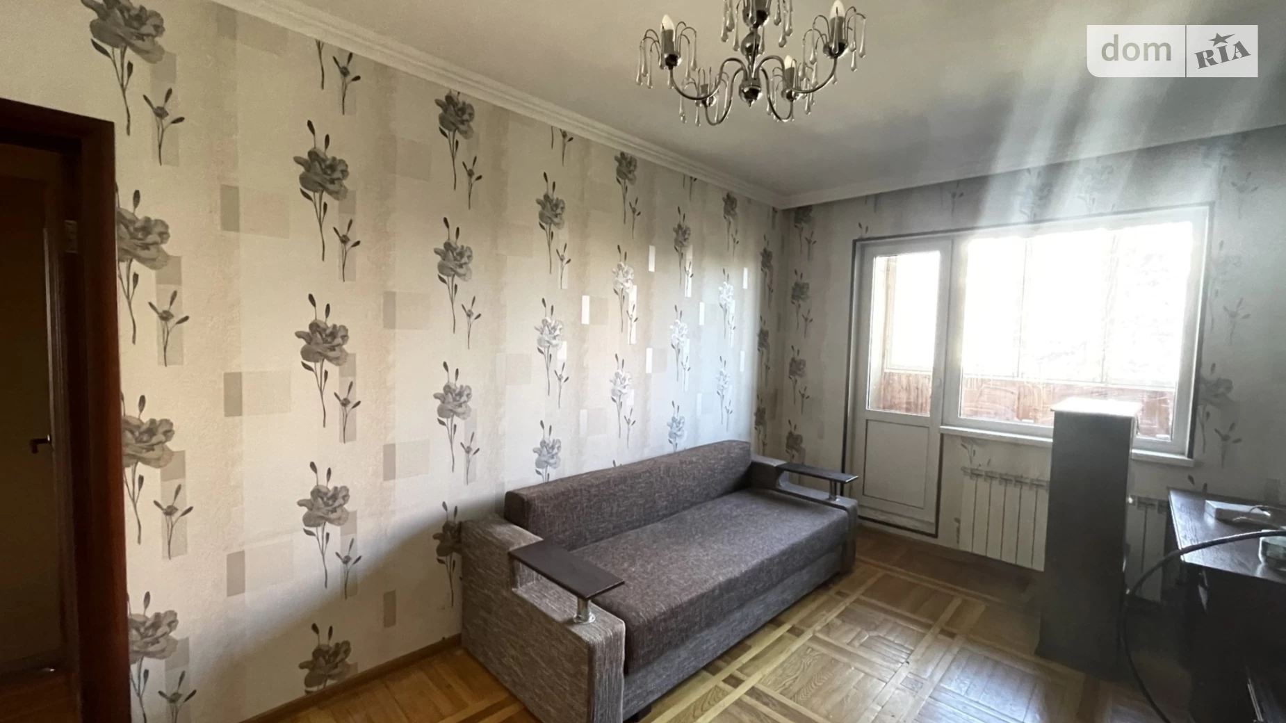 Продается 3-комнатная квартира 71.2 кв. м в Киеве, ул. Бориспольская, 34