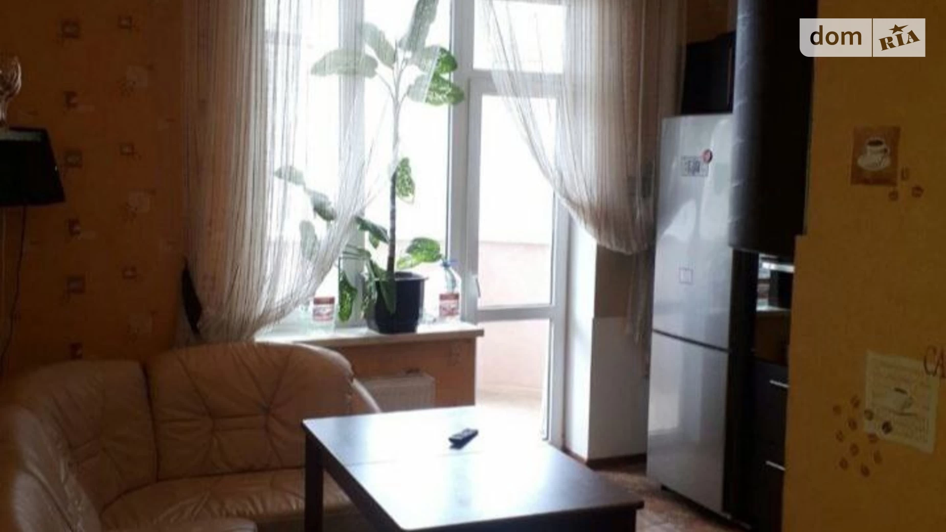Продається 2-кімнатна квартира 76.3 кв. м у Одесі, Фонтанська дор.