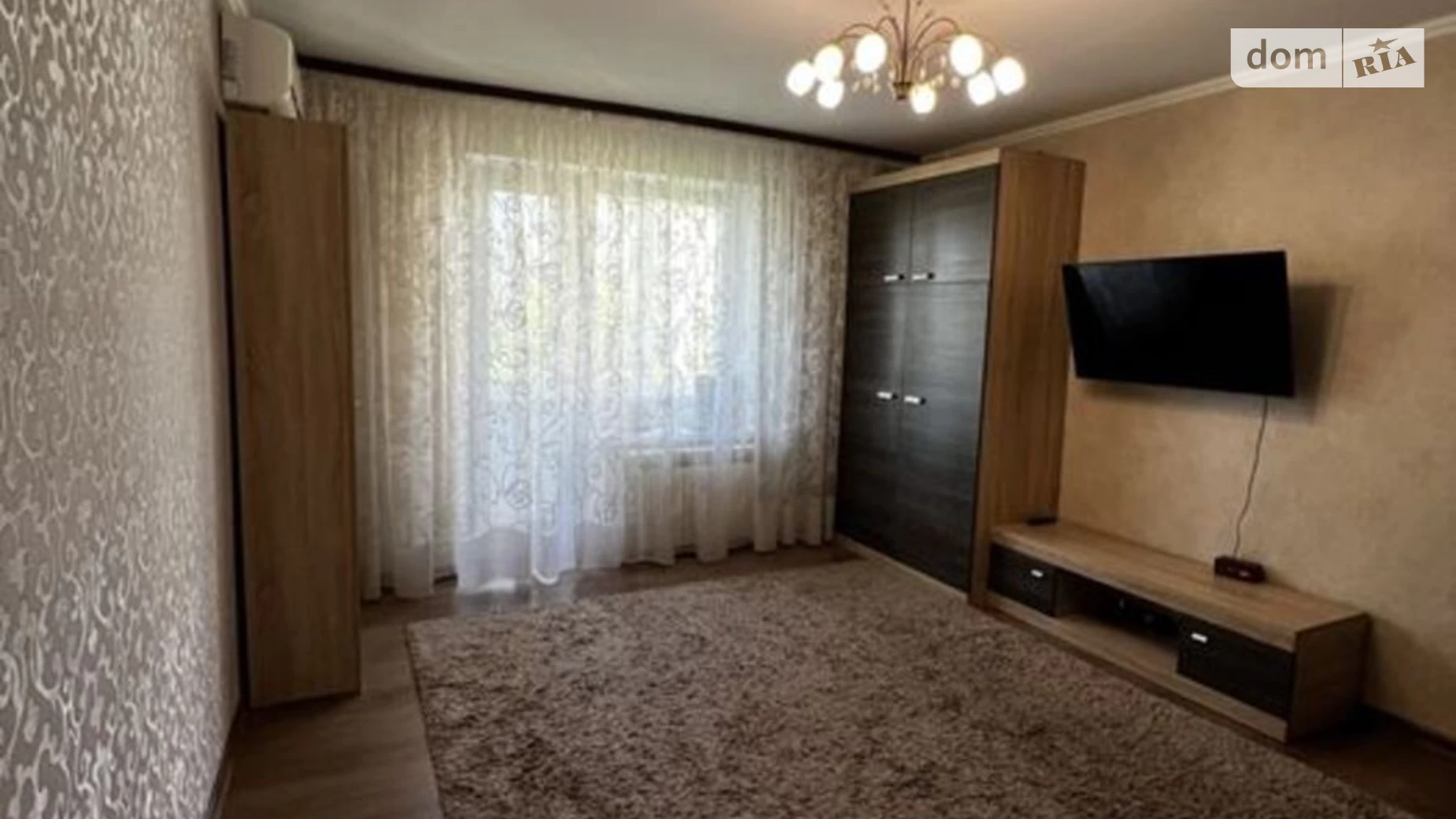 Продається 1-кімнатна квартира 37 кв. м у Кропивницькому