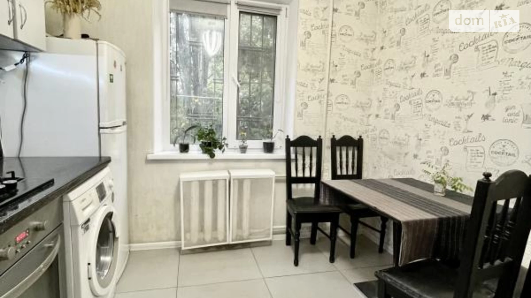 Продается 2-комнатная квартира 49.4 кв. м в Одессе, ул. Архитекторская, 16