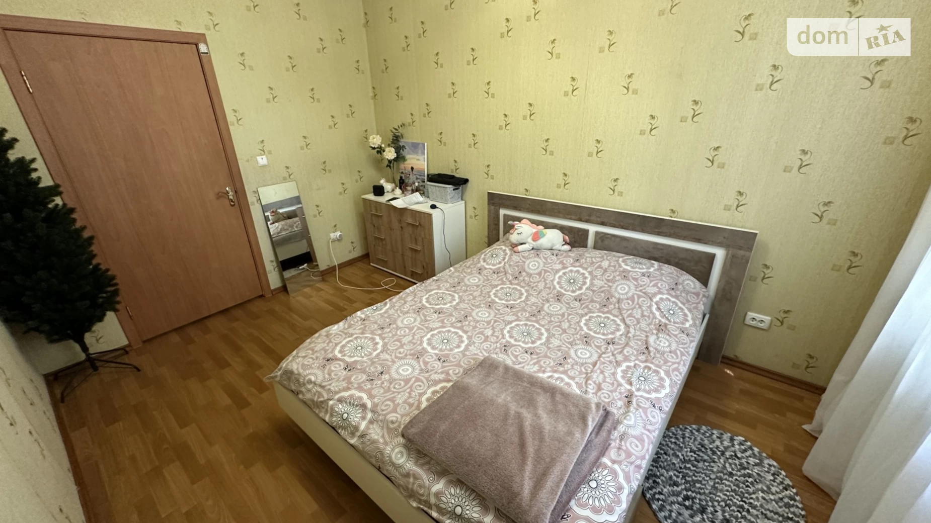 Продається 2-кімнатна квартира 52 кв. м у Миколаєві, вул. Космонавтів