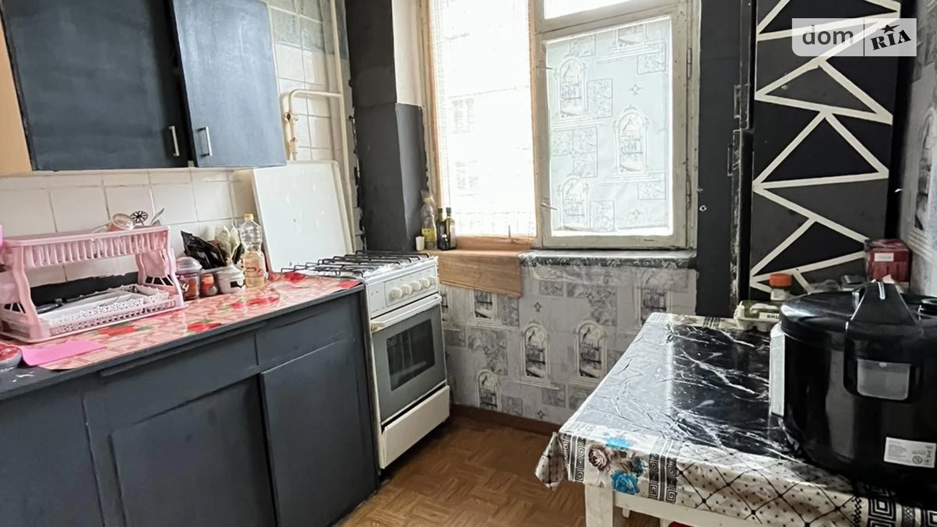 Продается 3-комнатная квартира 63 кв. м в Сумах, ул. Холодноярской бригады(Сумско-Киевских Дивизий)