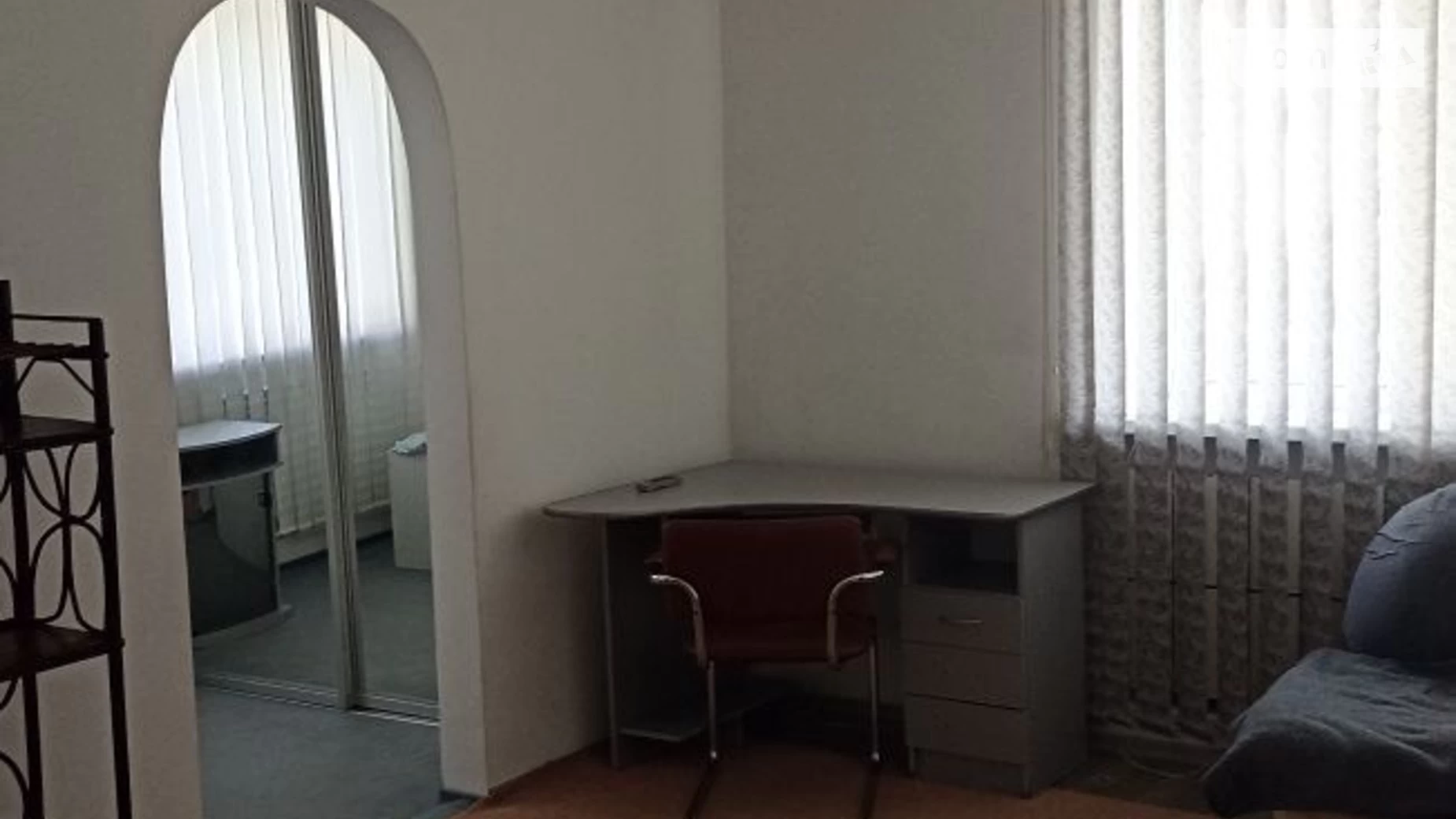 Продается 2-комнатная квартира 41 кв. м в Харькове, ул. Полтавский Шлях