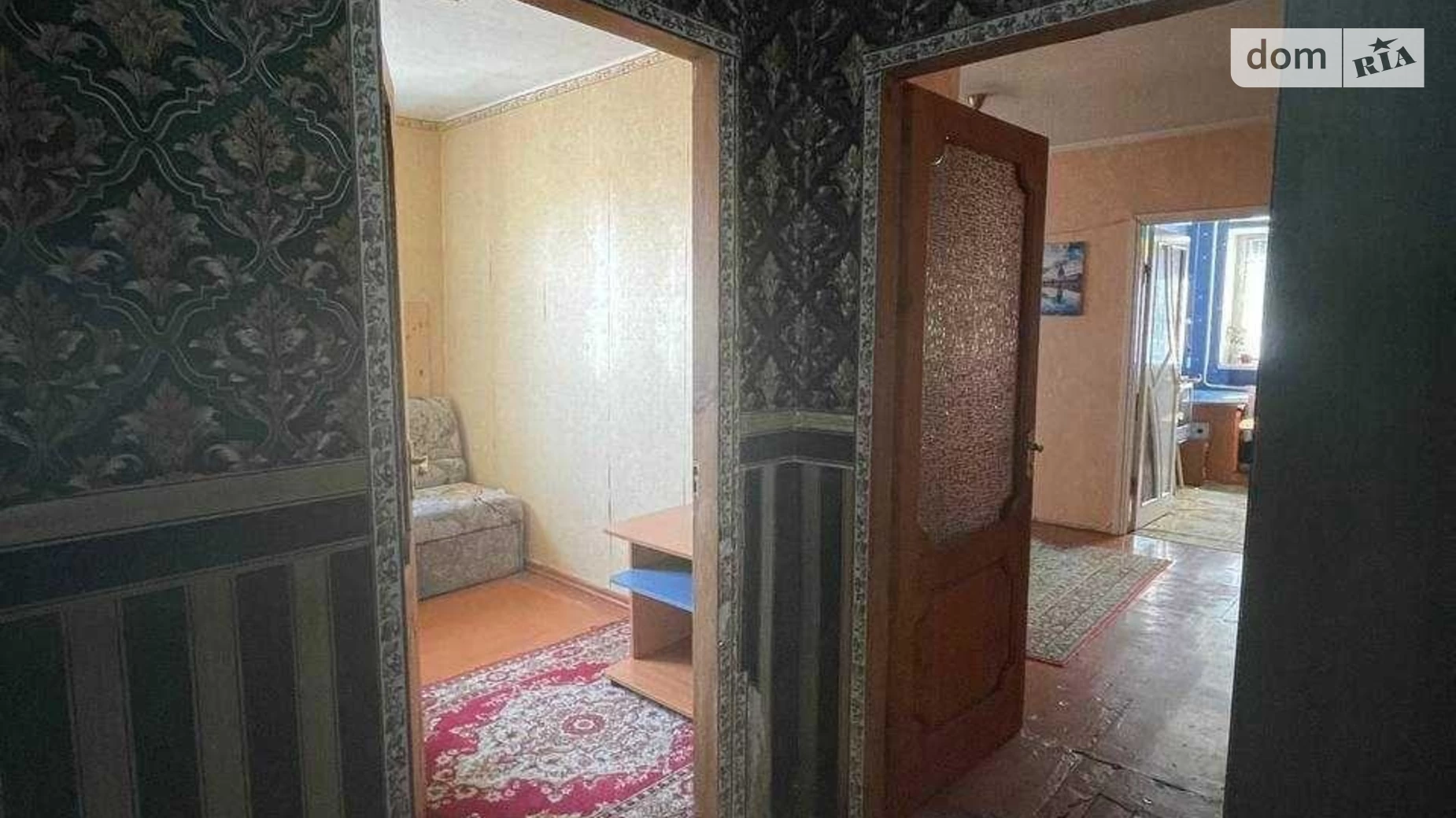 Продается 4-комнатная квартира 60 кв. м в Кременчуге, ул. Александра Халаменюка