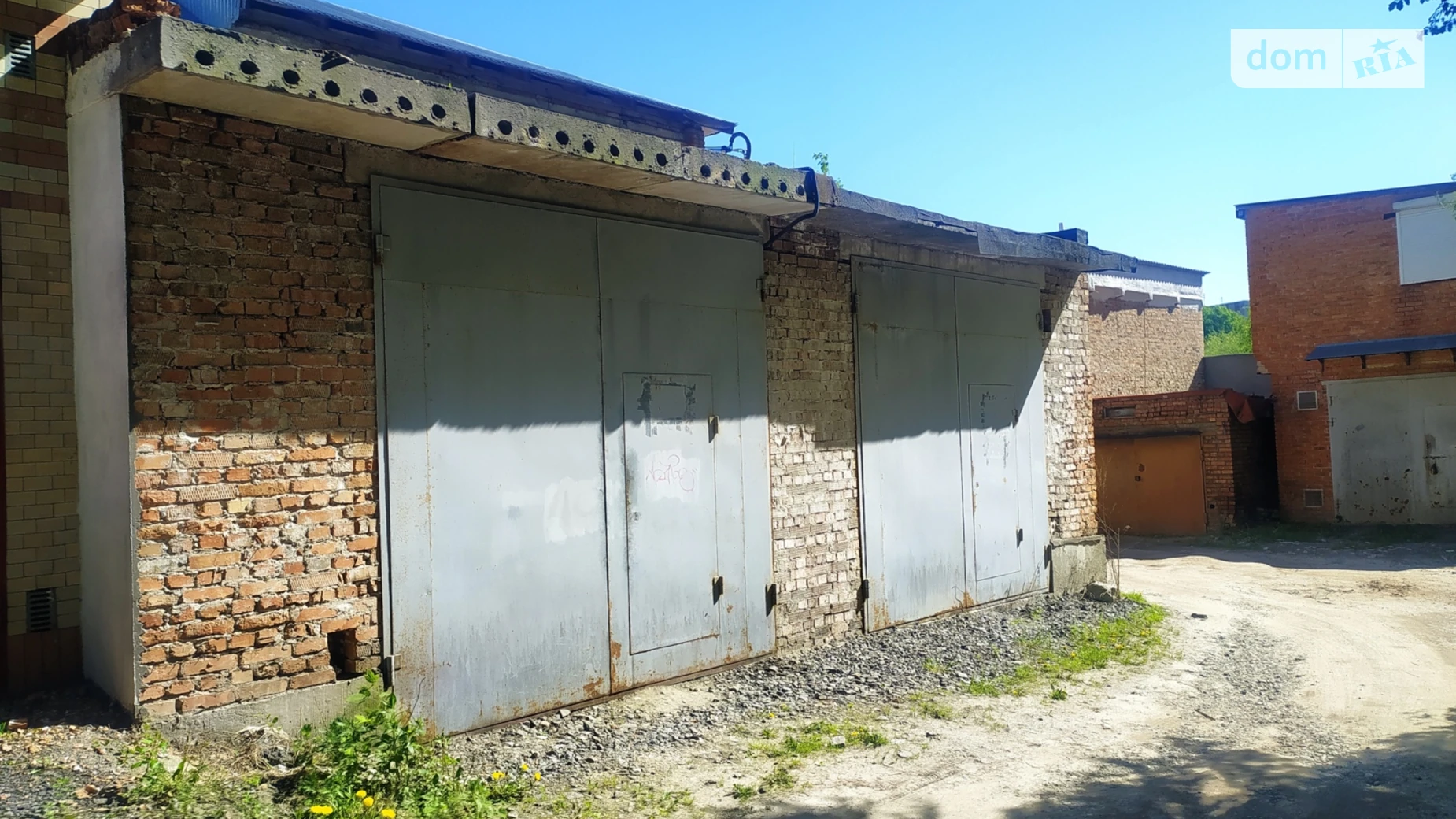 Продается отдельно стоящий гараж под бус на 54 кв. м, цена: 18000 $ - фото 2