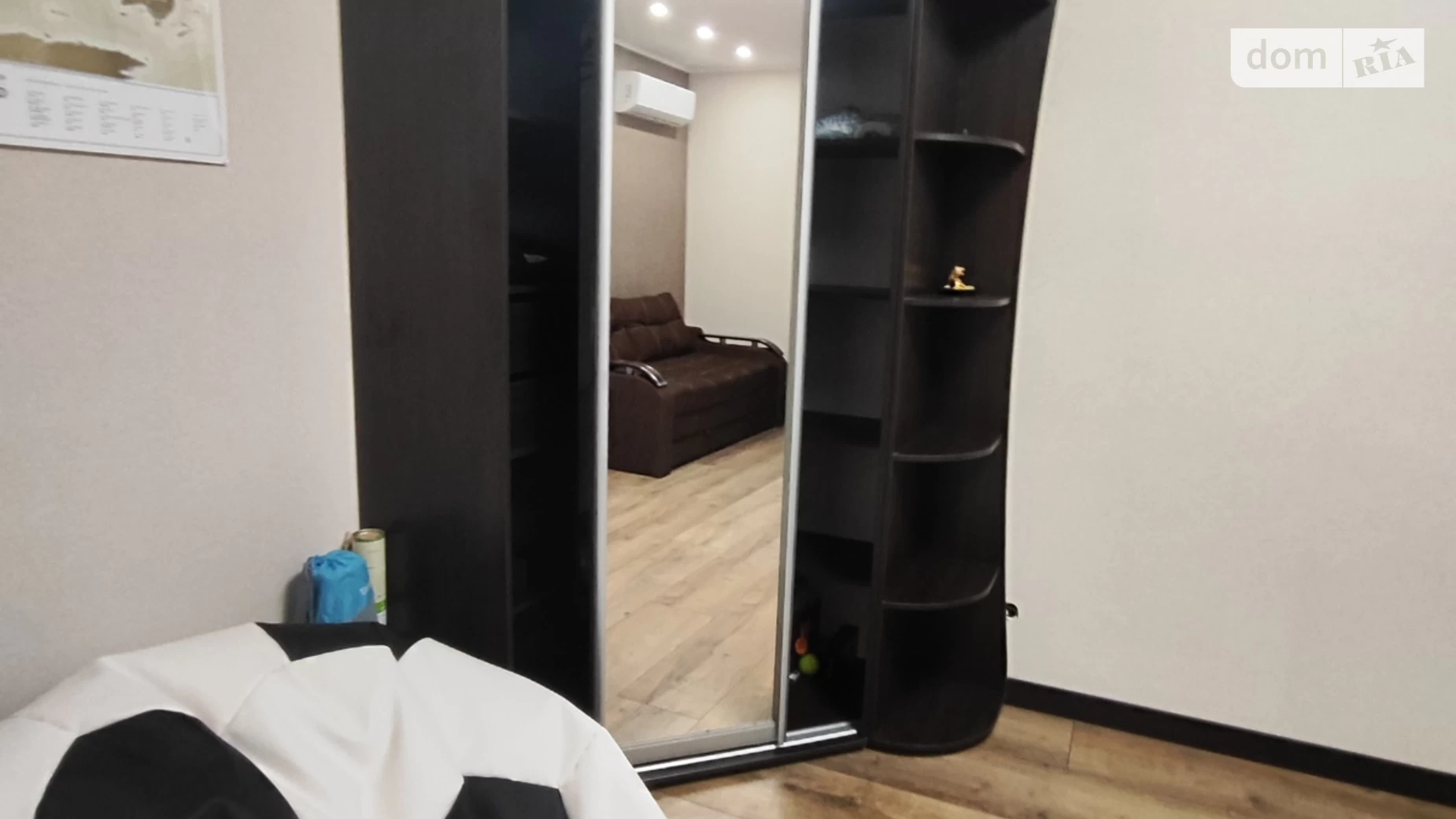 Продается 1-комнатная квартира 36.4 кв. м в Одессе, ул. Проценко, 50 корпус 1