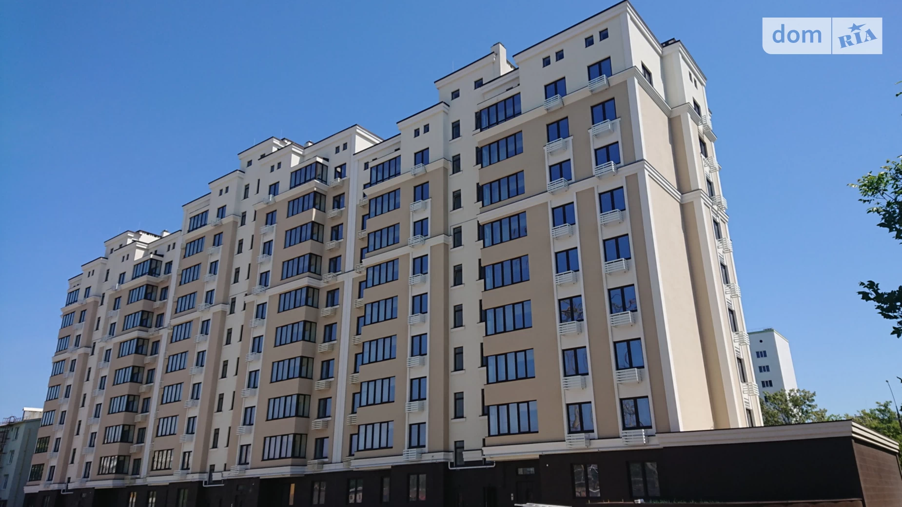 Продається 2-кімнатна квартира 75 кв. м у Миколаєві, вул. Садова (Центр), 25