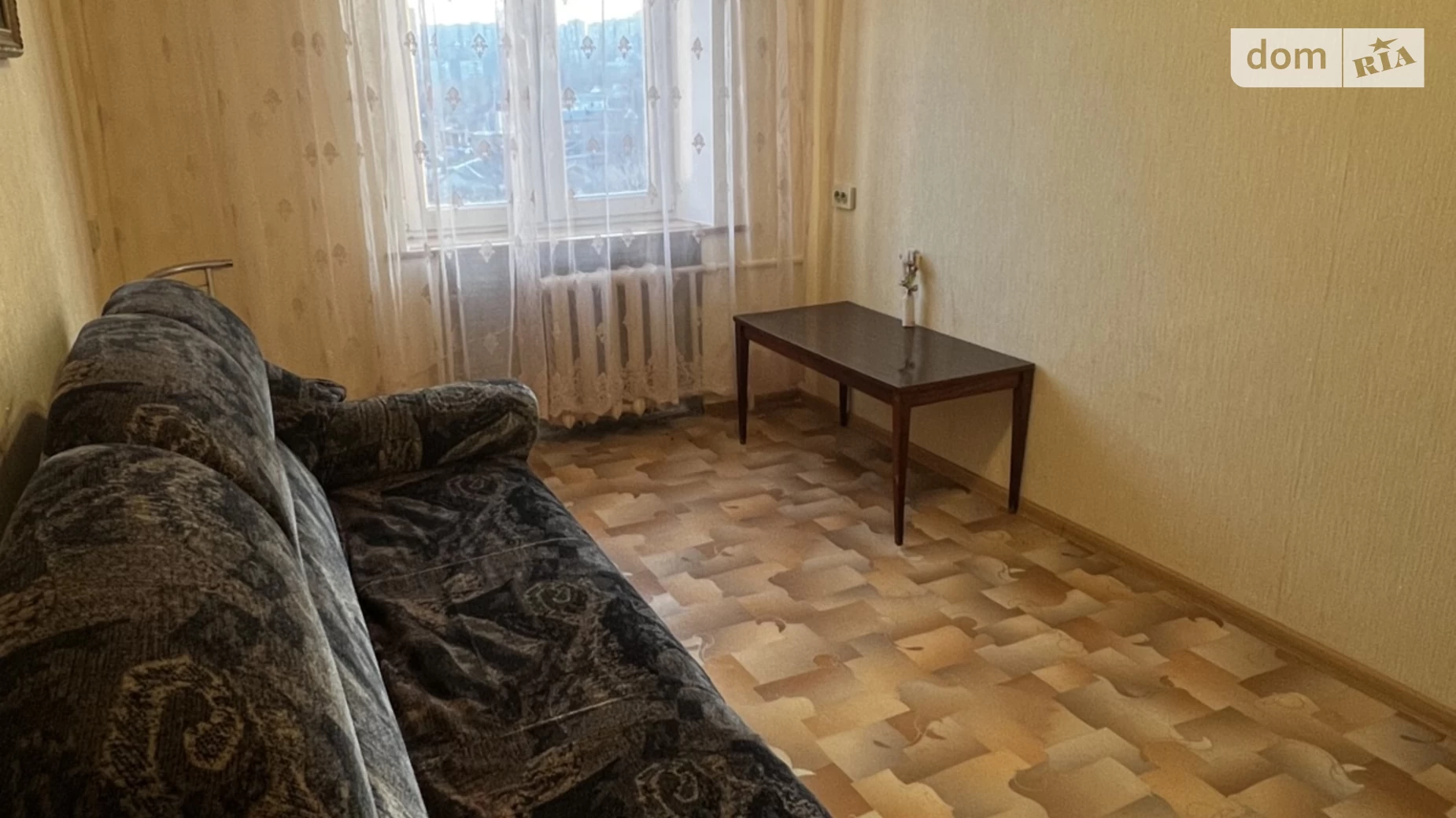 Продается 2-комнатная квартира 45.9 кв. м в Днепре, ул. Савченко Юрия, 46