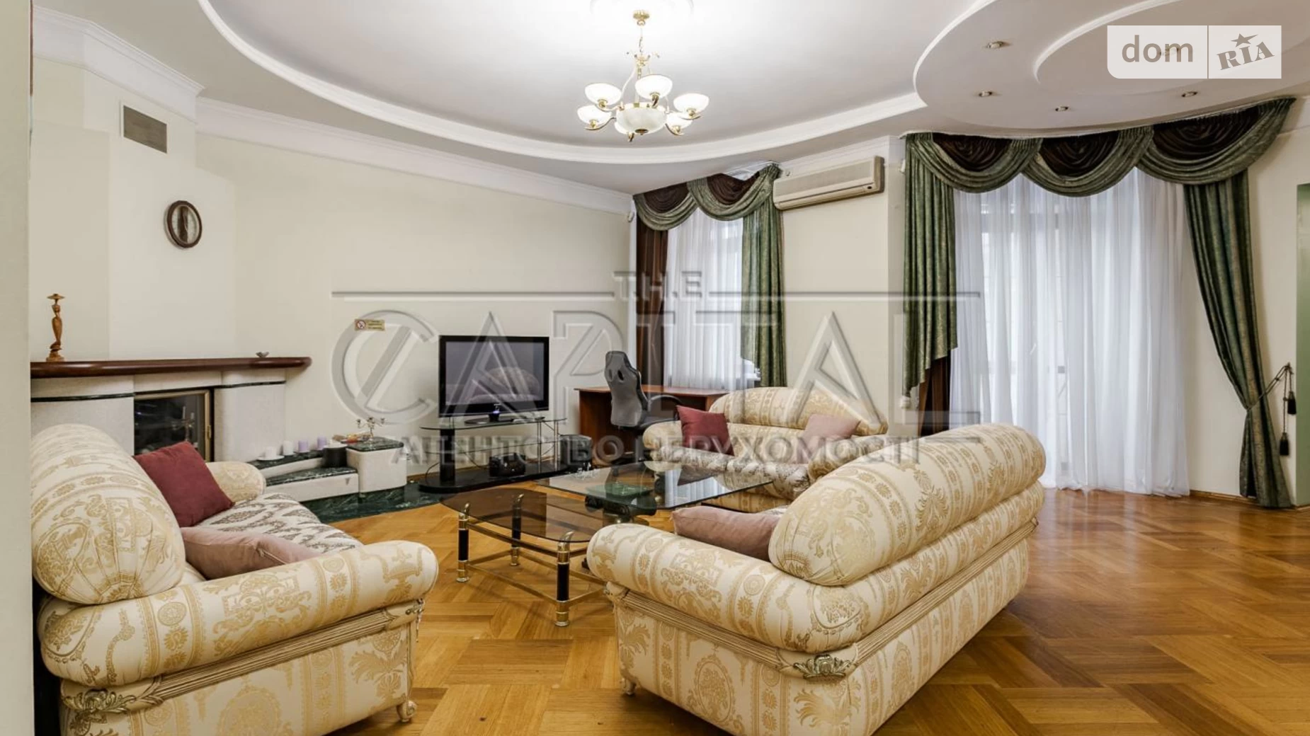 Продается 3-комнатная квартира 126 кв. м в Киеве, ул. Антоновича(Горького), 9