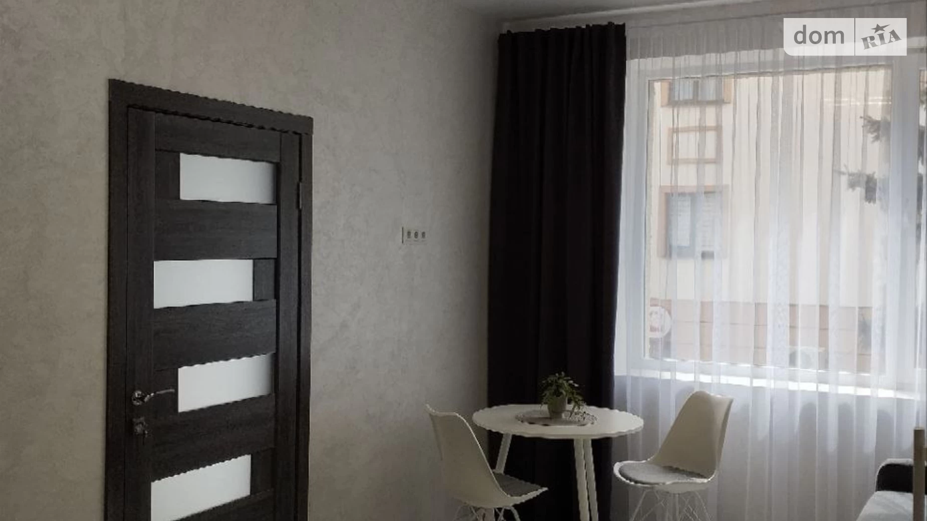 Продается 1-комнатная квартира 30 кв. м в Ровно, ул. Петра Могилы - фото 2