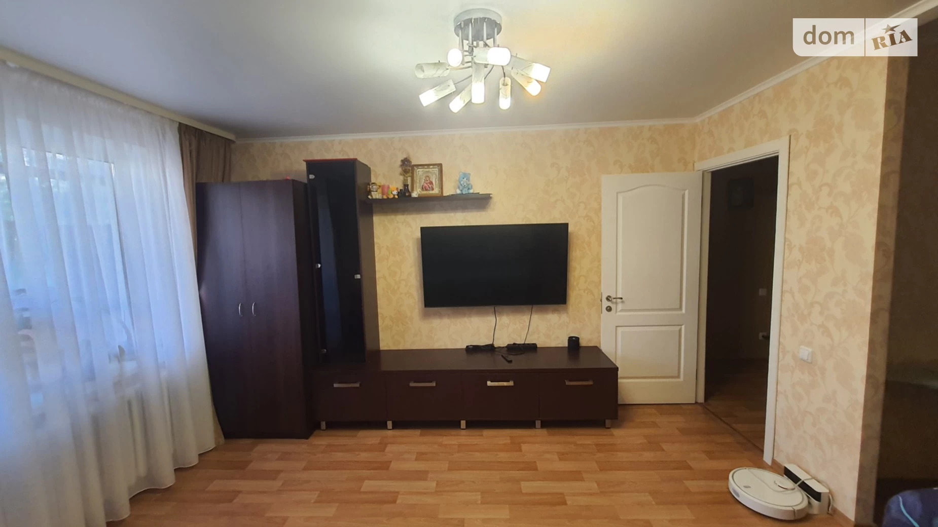 Продается 1-комнатная квартира 40 кв. м в Днепре, Запорожское шоссе, 72