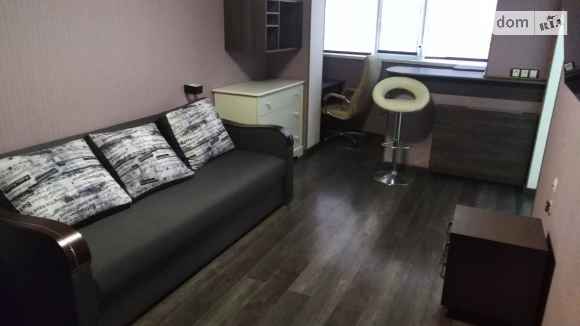 Продается 1-комнатная квартира 33 кв. м в Харькове, ул. Шатиловская