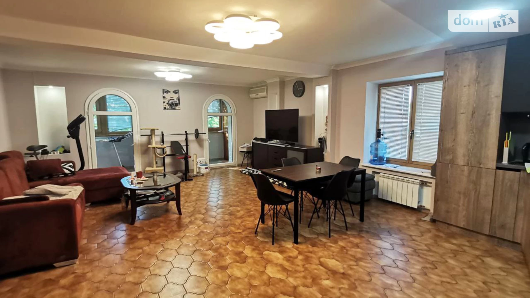 3-комнатная квартира 110 кв. м в Запорожье, ул. Европейская(Малиновского)