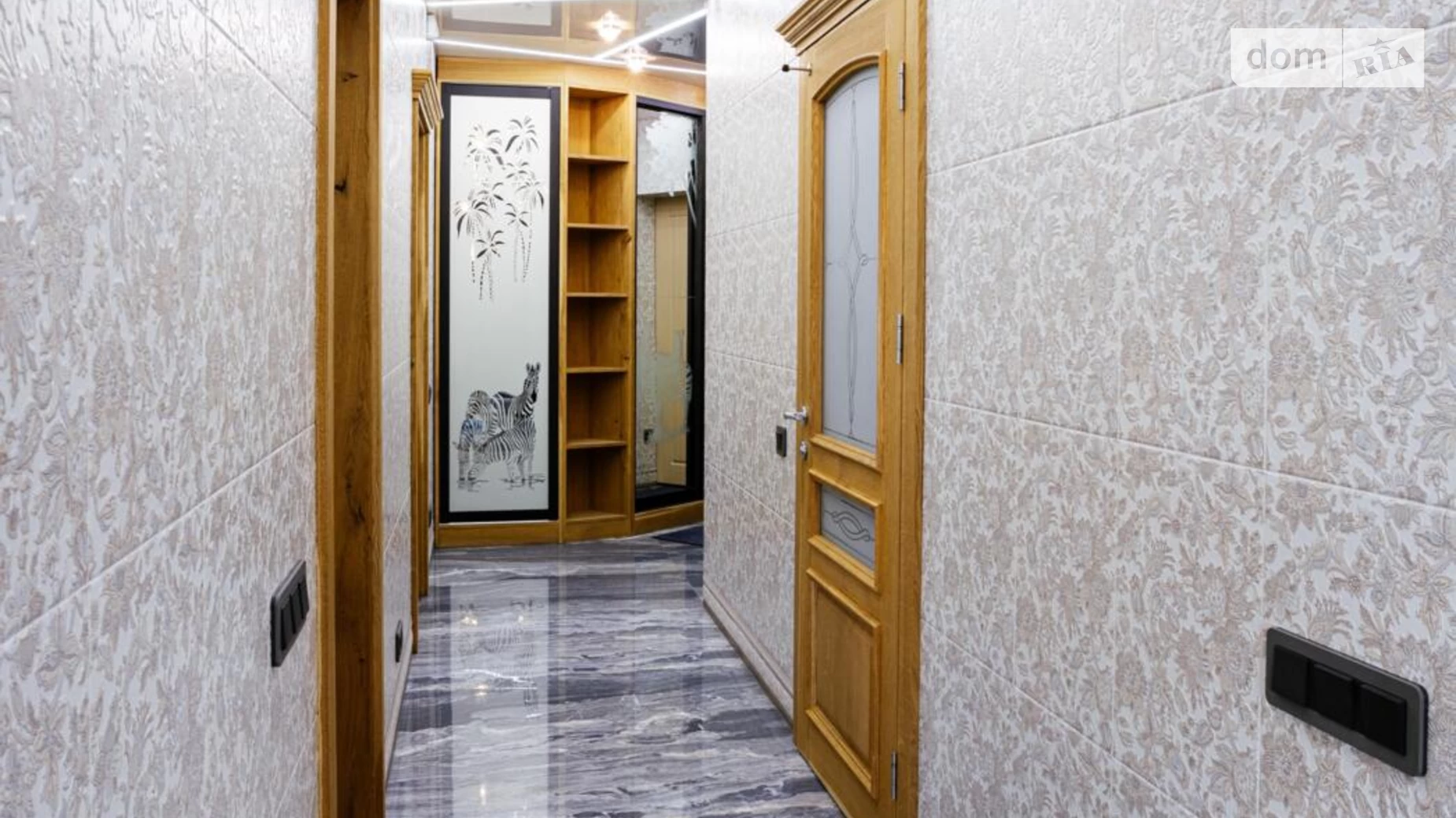 Здається в оренду офіс 100 кв. м в бізнес-центрі, цена: 1500 $ - фото 2