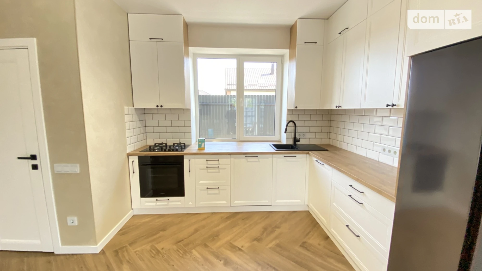 Продается дом на 2 этажа 126 кв. м с террасой, цена: 190000 $ - фото 2