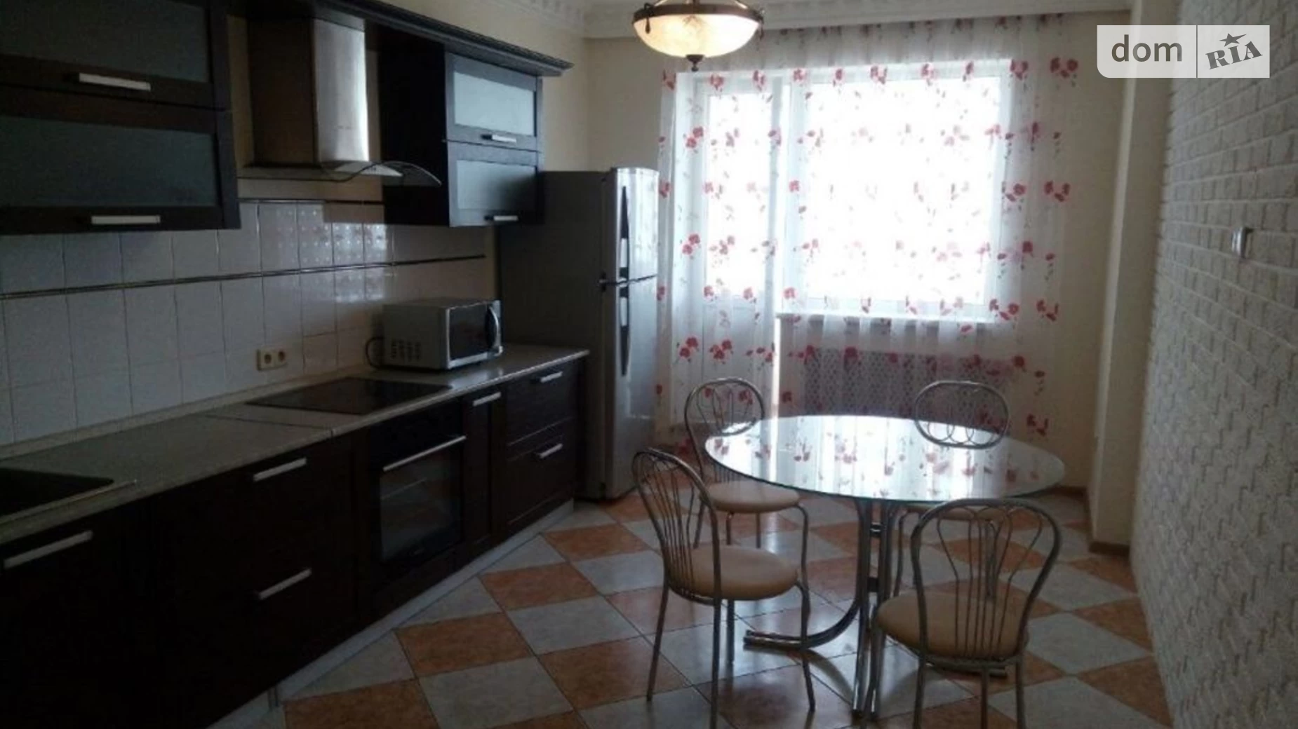 Продается 3-комнатная квартира 128 кв. м в Киеве, ул. Анны Ахматовой, 13 - фото 2