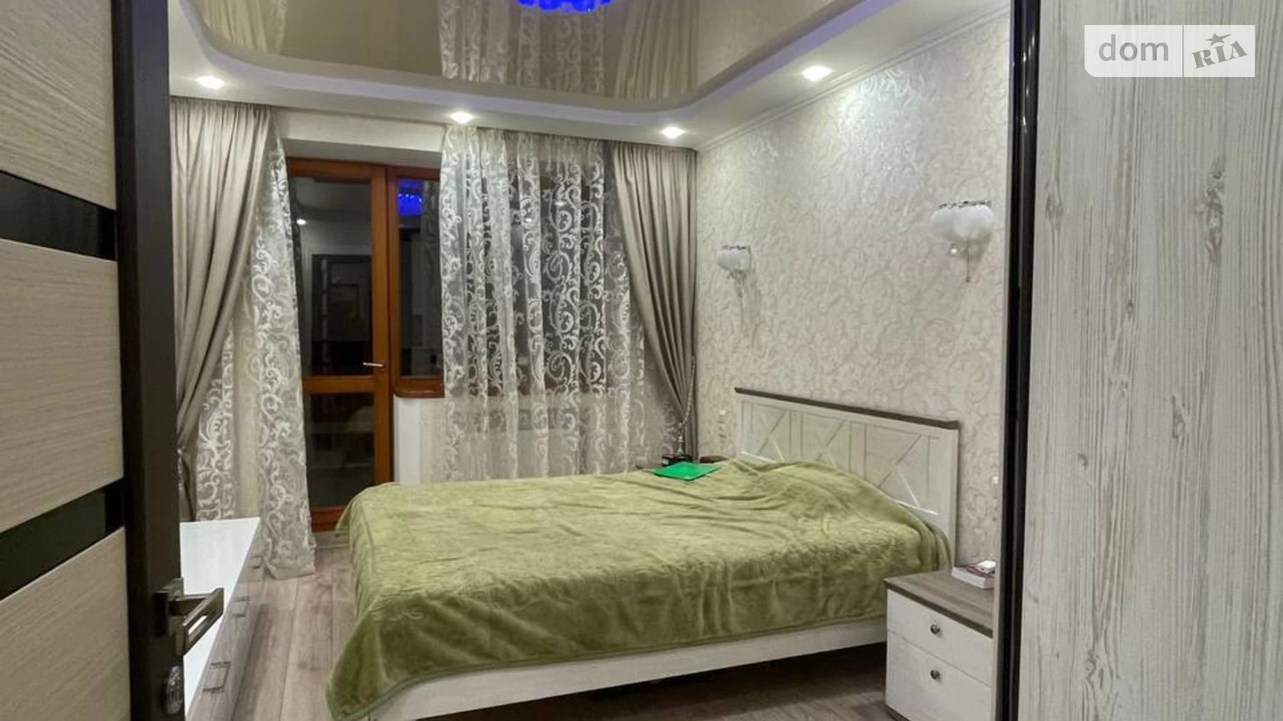 Продається 2-кімнатна квартира 60 кв. м у Одесі, вул. Маршала Малиновського, 1 - фото 5