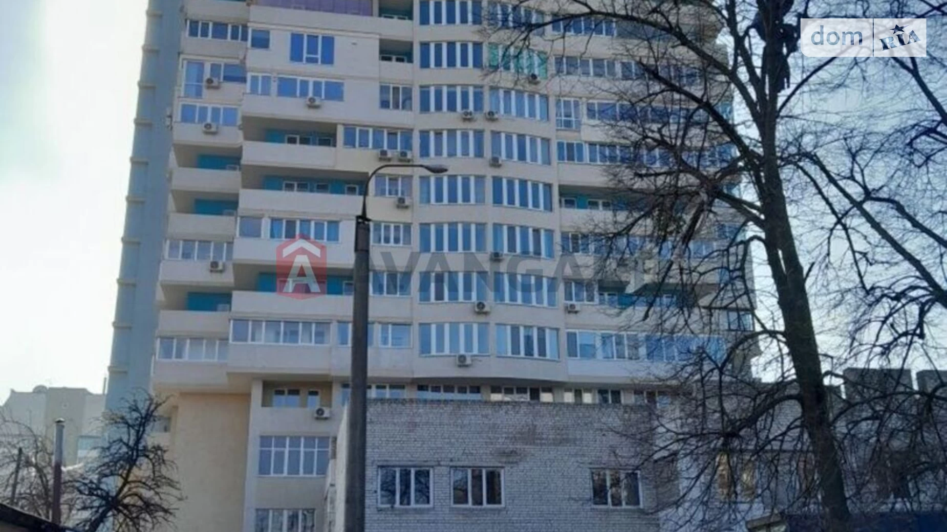 Продается 3-комнатная квартира 98 кв. м в Черкассах, ул. Гоголя, 302