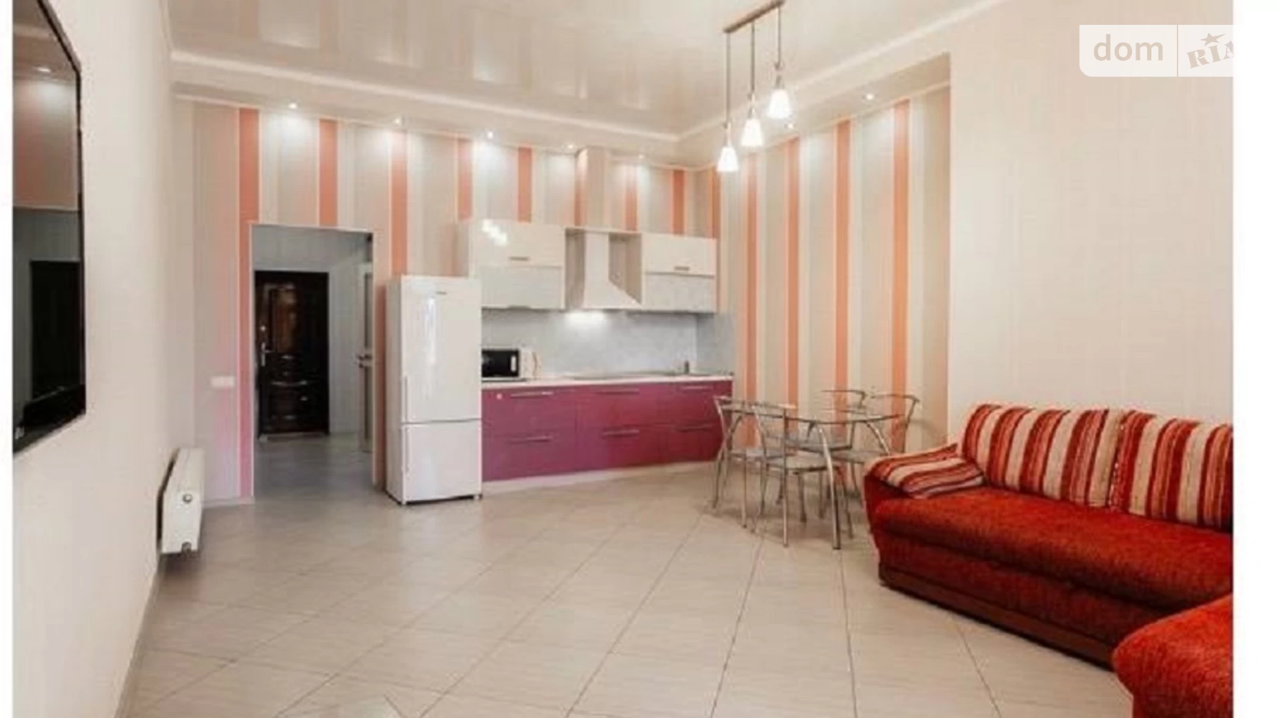 Продається 1-кімнатна квартира 55 кв. м у Одесі, плато Гагарінське - фото 2