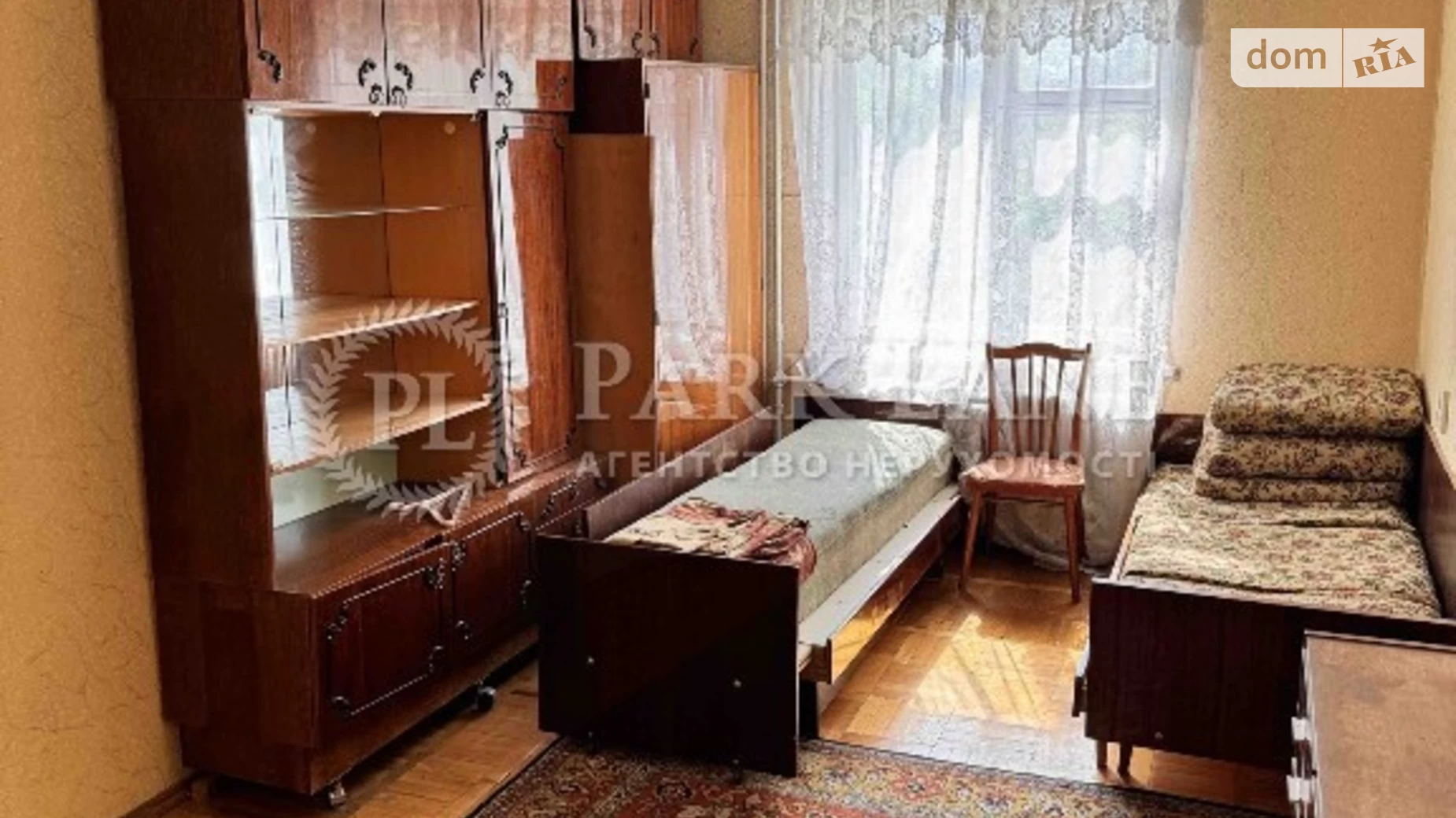 Продается 1-комнатная квартира 68 кв. м в Киеве, ул. Шолом-Алейхема, 11