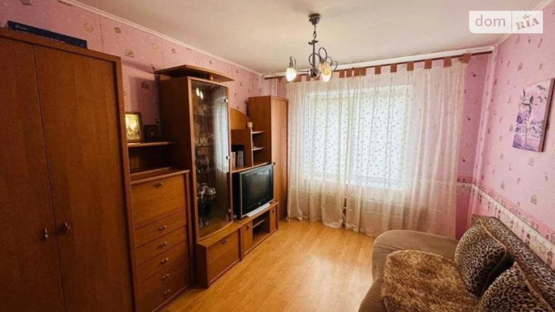 Продается 3-комнатная квартира 70 кв. м в Одессе, ул. Академика Королева
