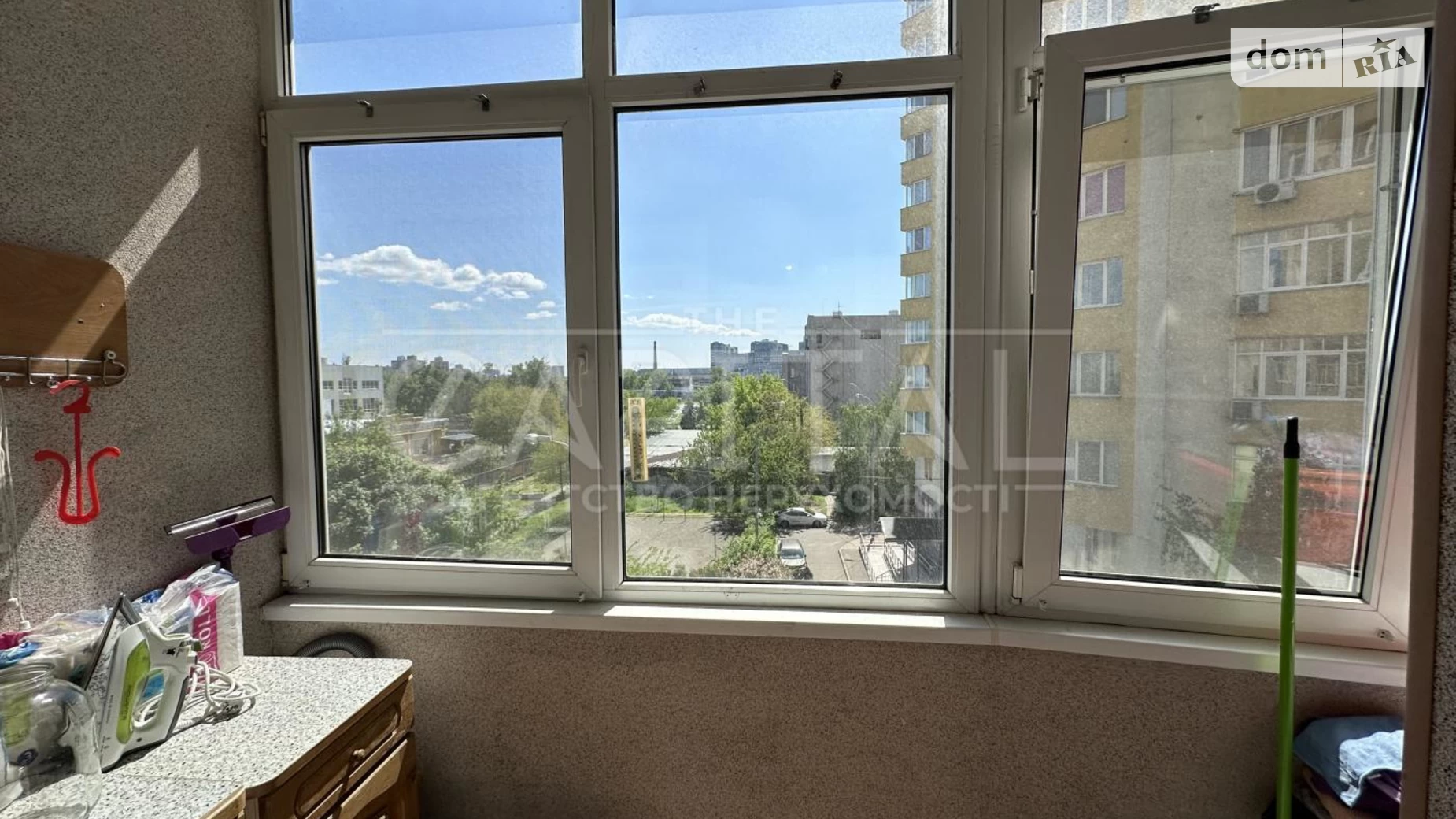 Продается 2-комнатная квартира 77 кв. м в Киеве, ул. Митрополита Андрея Шептицкого, 14 - фото 4