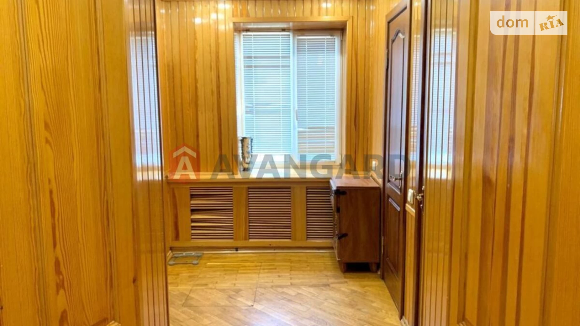 Продается одноэтажный дом 105 кв. м с камином, цена: 69999 $ - фото 2