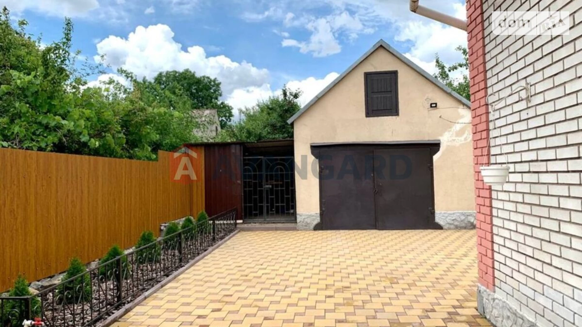 Продается одноэтажный дом 105 кв. м с камином, цена: 69999 $ - фото 4