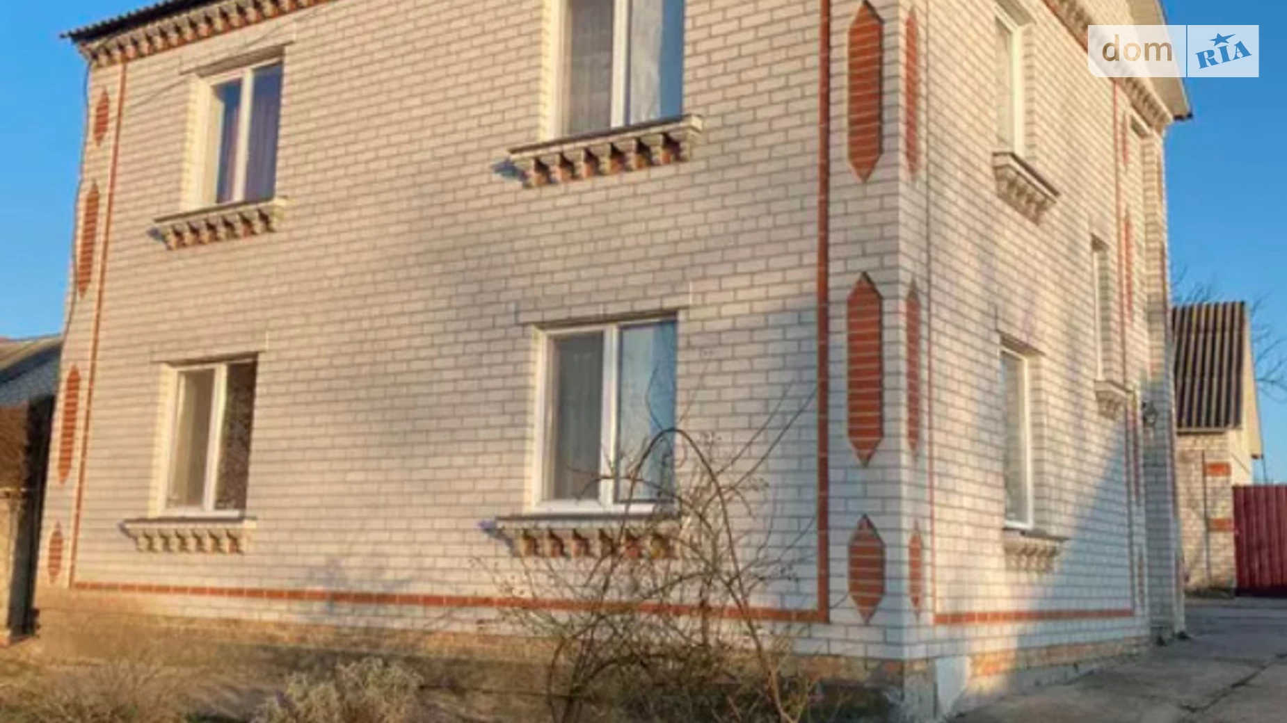 Продается дом на 2 этажа 113 кв. м с балконом, цена: 65000 $ - фото 4