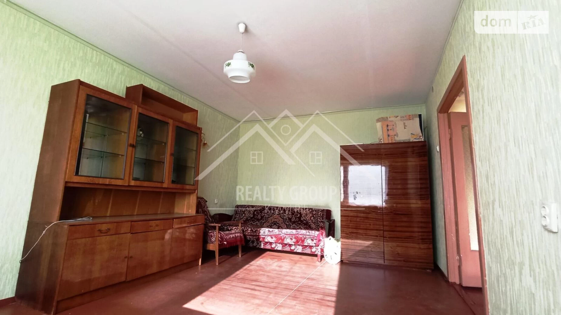 Продается 1-комнатная квартира 35.4 кв. м в Кривом Роге, ул. Костя Пестушка(Луначарского), 1