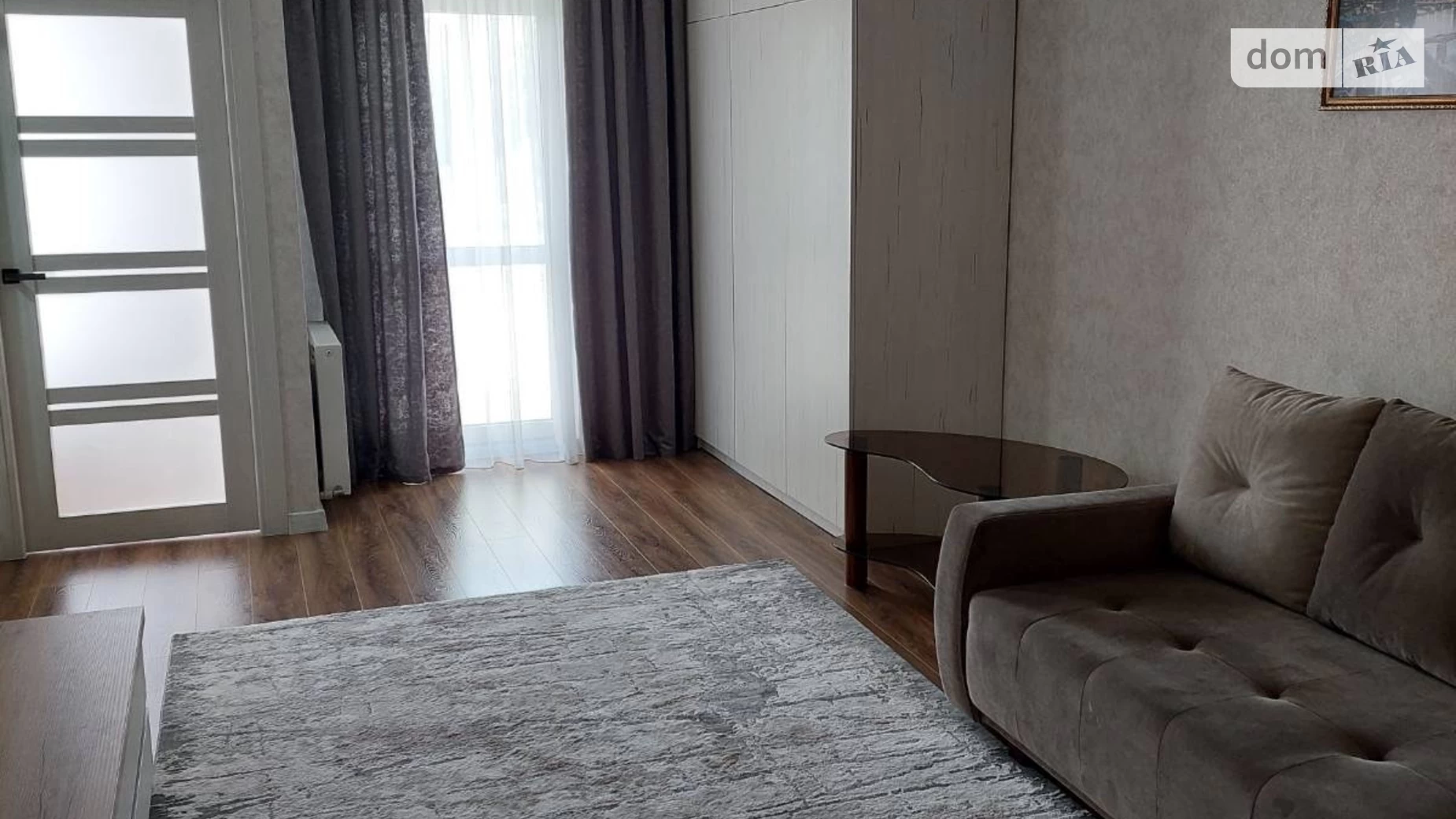 1-комнатная квартира 45 кв. м в Тернополе, ул. Белогорская