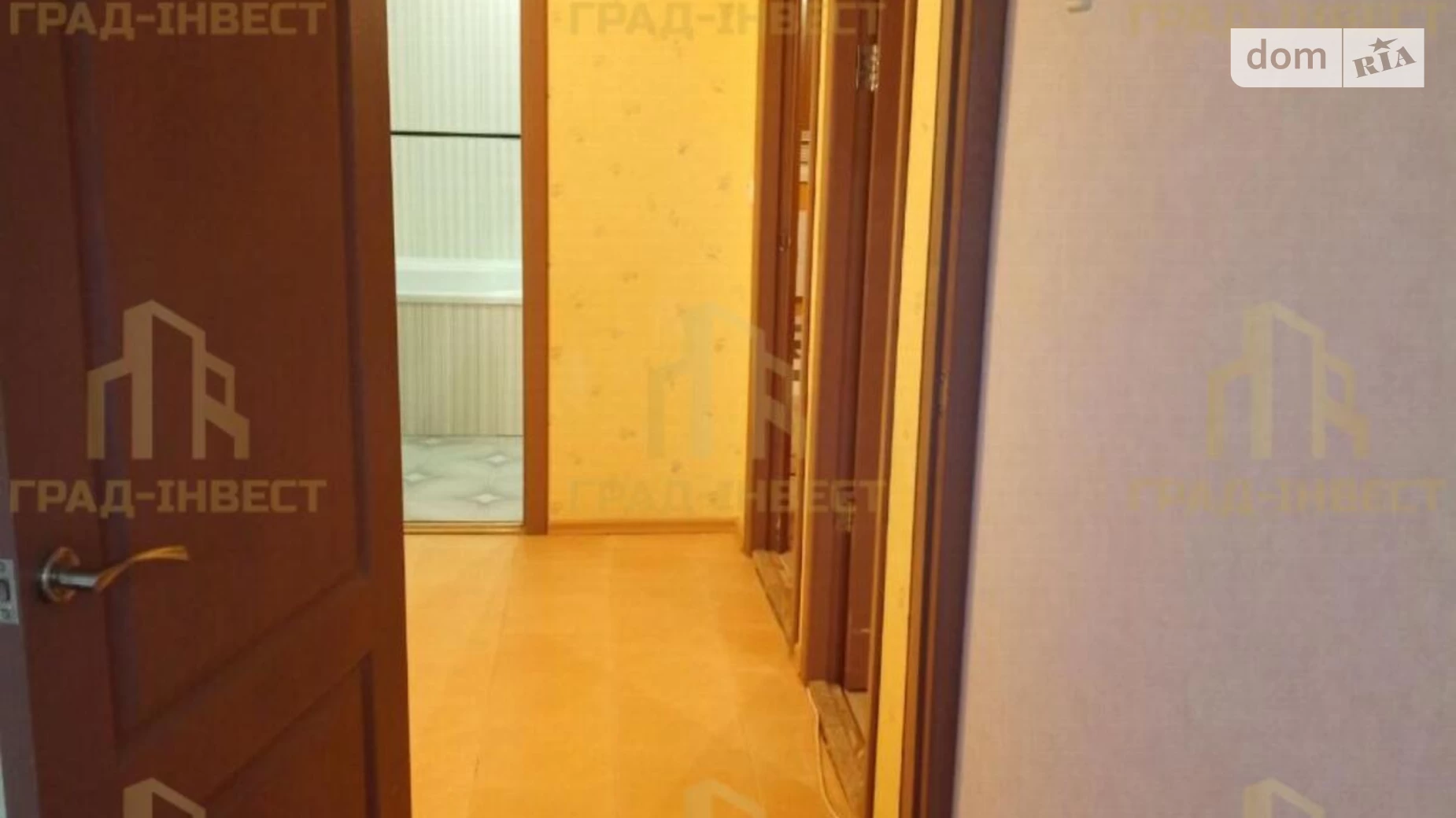 Продається 3-кімнатна квартира 63 кв. м у Харкові, ул. Руслана Плоходька