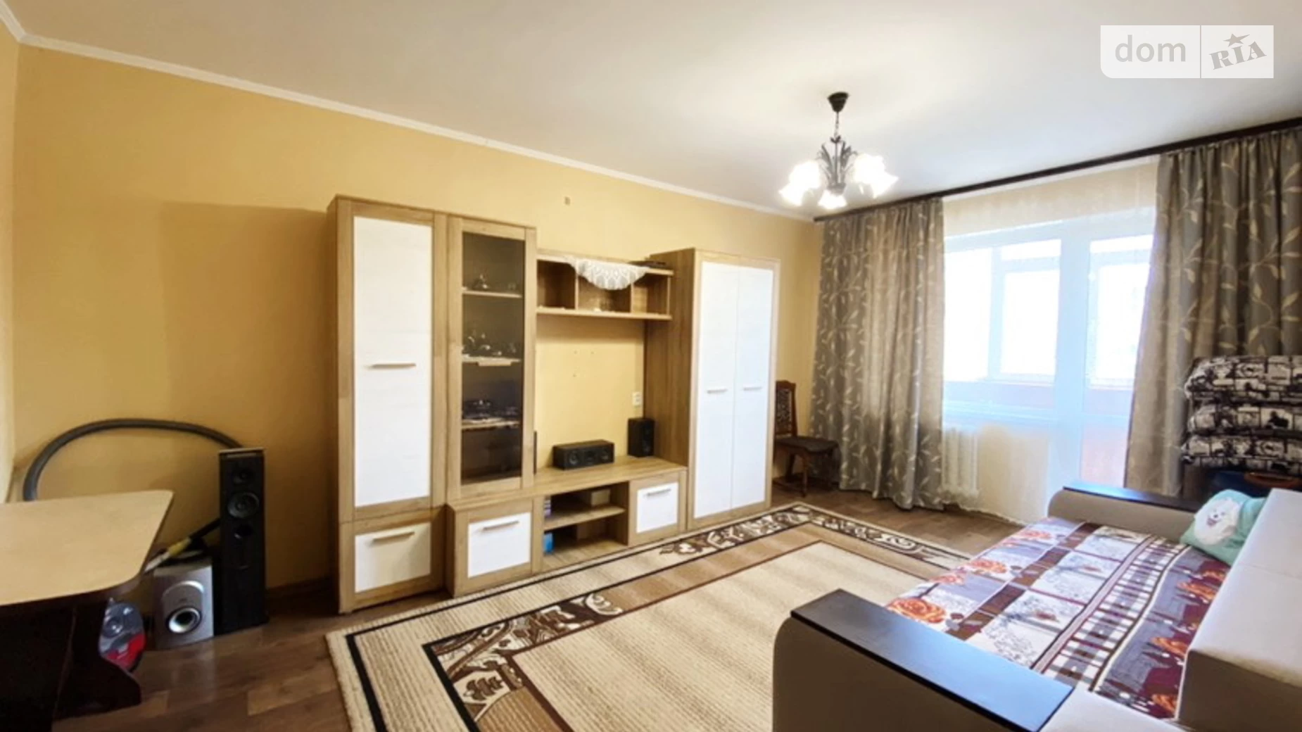 Продается 2-комнатная квартира 54 кв. м в Николаеве, ул. Озерная