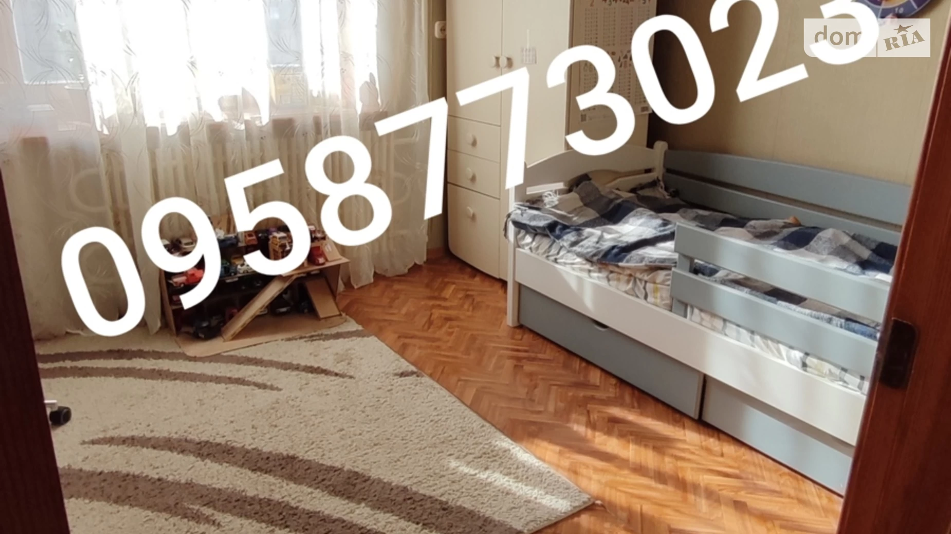 Продається 3-кімнатна квартира 67 кв. м у Харкові, просп. Гагаріна, 174